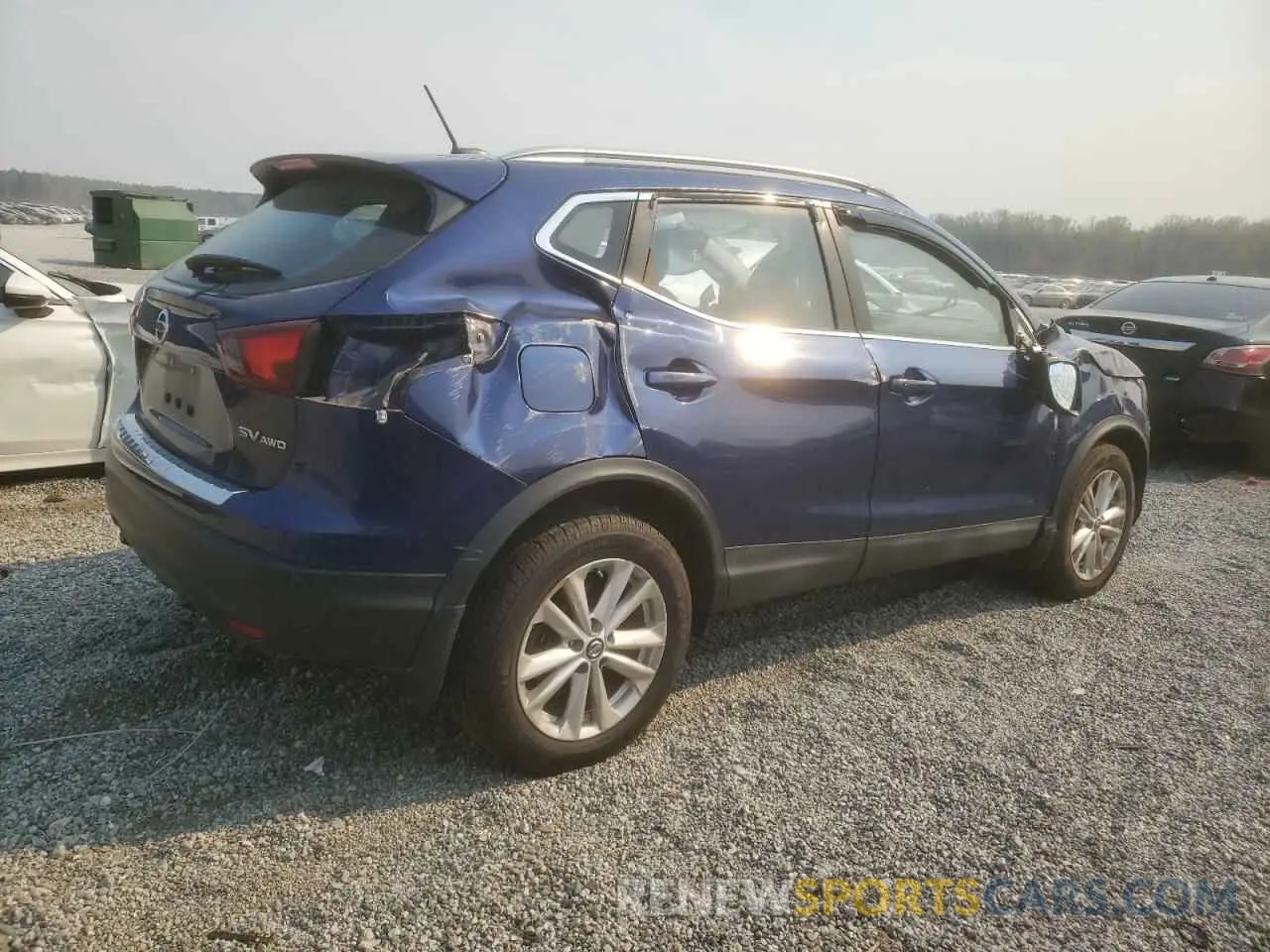 3 fotografías del automóvil dañado JN1BJ1CR9KW337405 NISSAN ROGUE 2019