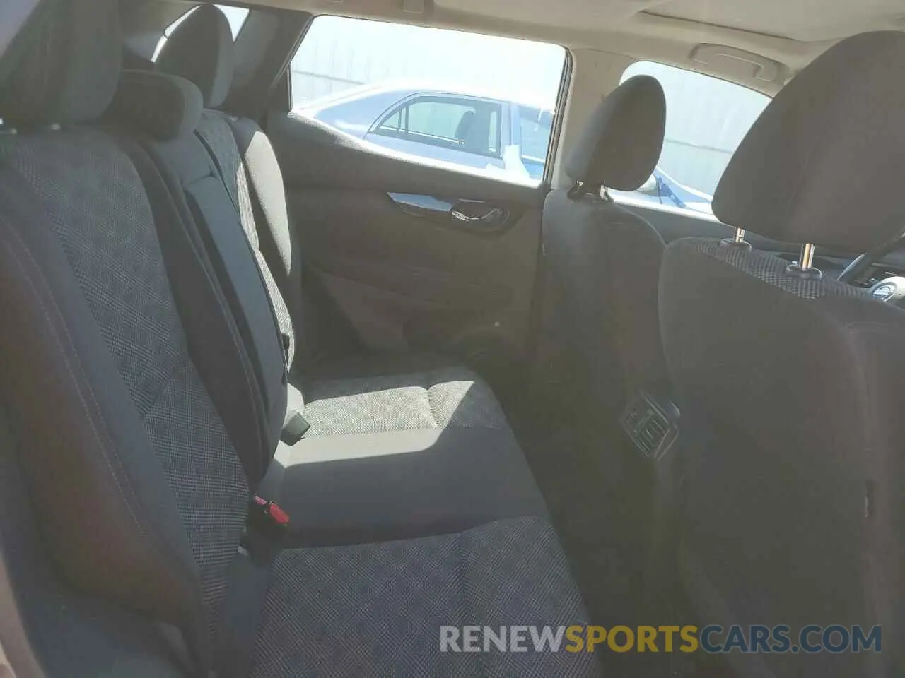11 fotografías del automóvil dañado JN1BJ1CRXKW329426 NISSAN ROGUE 2019