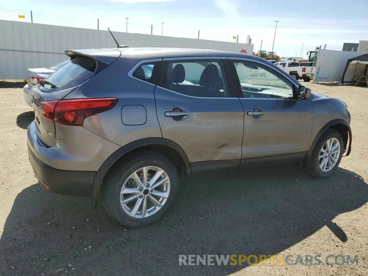 3 fotografías del automóvil dañado JN1BJ1CRXKW329426 NISSAN ROGUE 2019