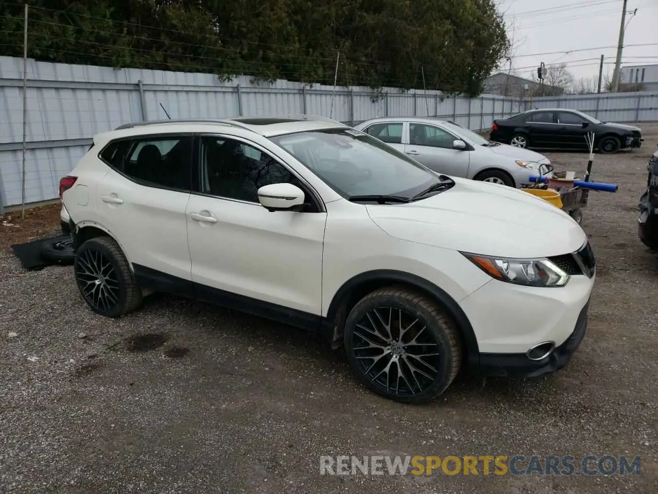 4 fotografías del automóvil dañado JN1BJ1CRXKW338076 NISSAN ROGUE 2019