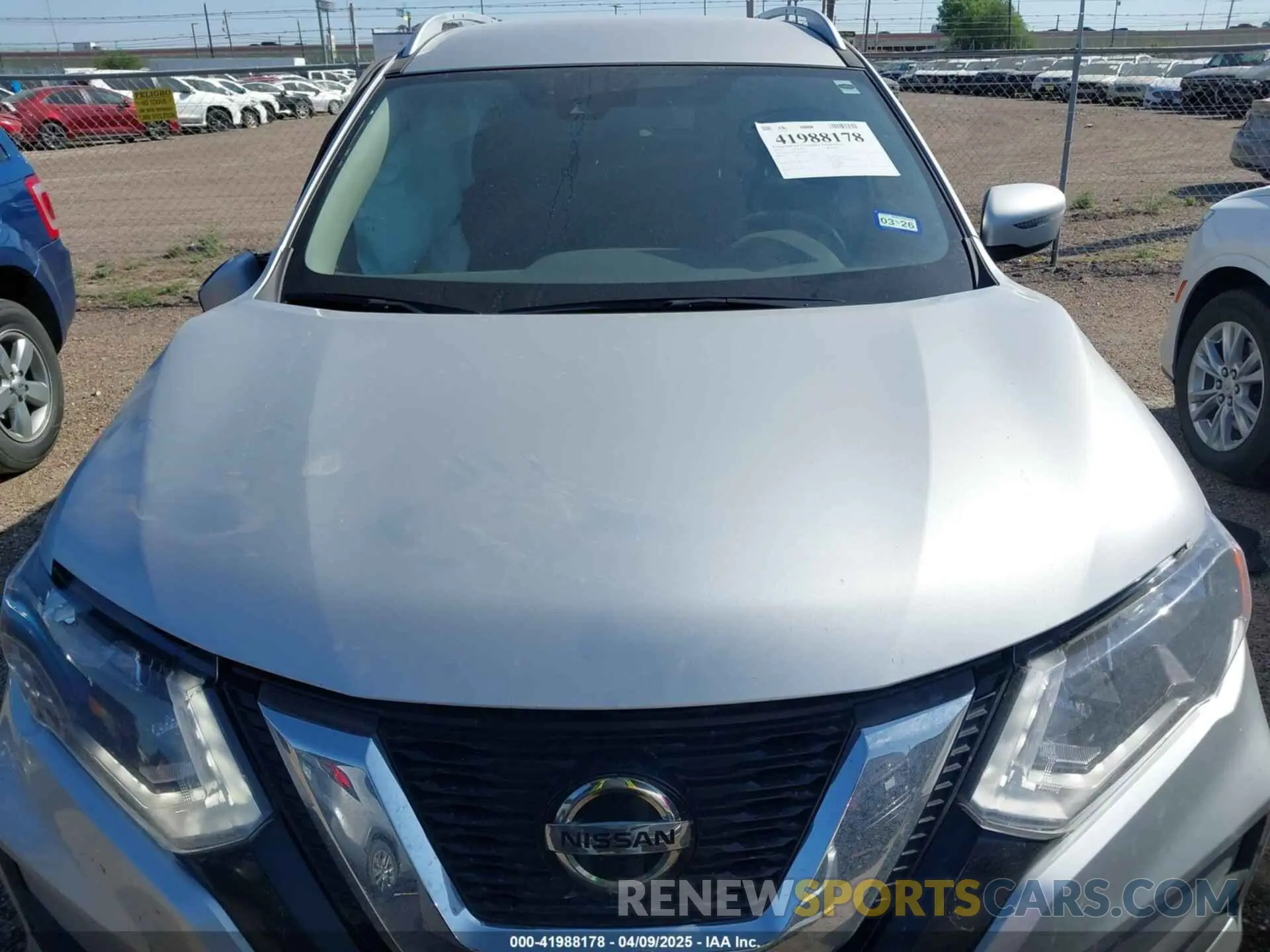 12 fotografías del automóvil dañado JN8AT2MT0KW258034 NISSAN ROGUE 2019