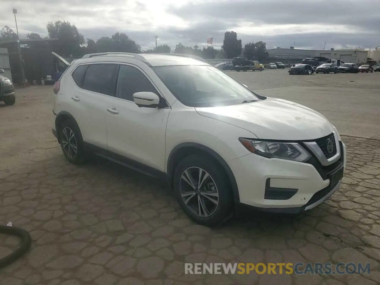 4 fotografías del automóvil dañado JN8AT2MT0KW267798 NISSAN ROGUE 2019