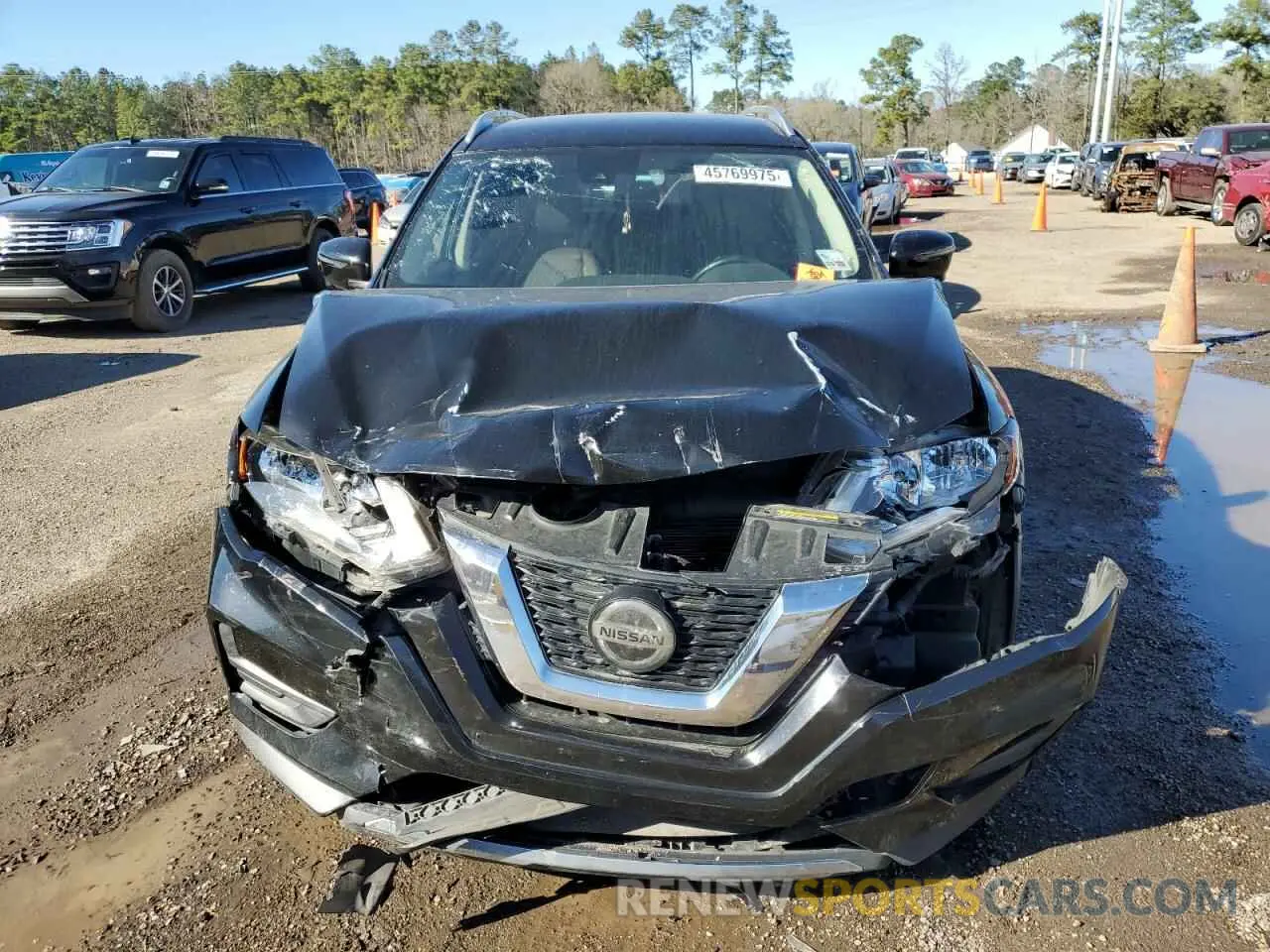 5 fotografías del automóvil dañado JN8AT2MT1KW262108 NISSAN ROGUE 2019