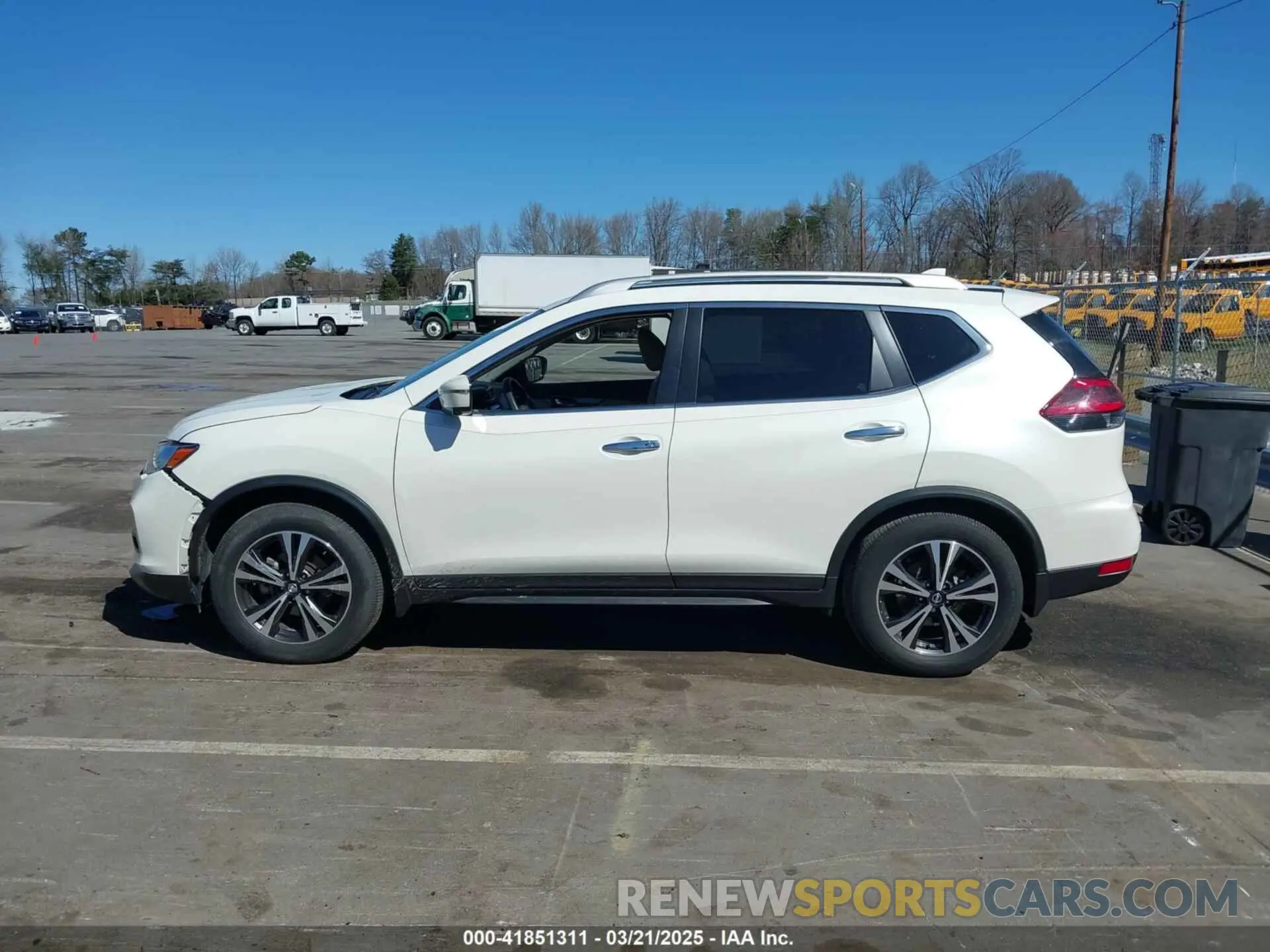 14 fotografías del automóvil dañado JN8AT2MT2KW266507 NISSAN ROGUE 2019