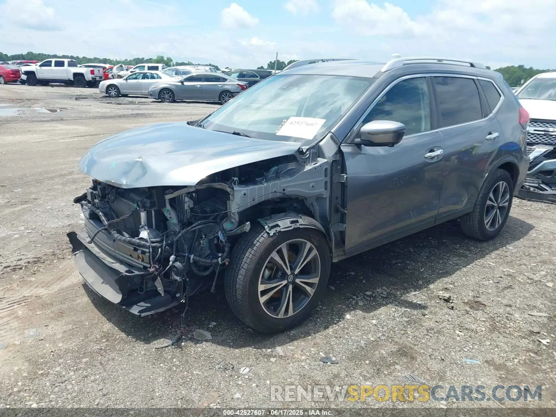 2 fotografías del automóvil dañado JN8AT2MT3KW259839 NISSAN ROGUE 2019