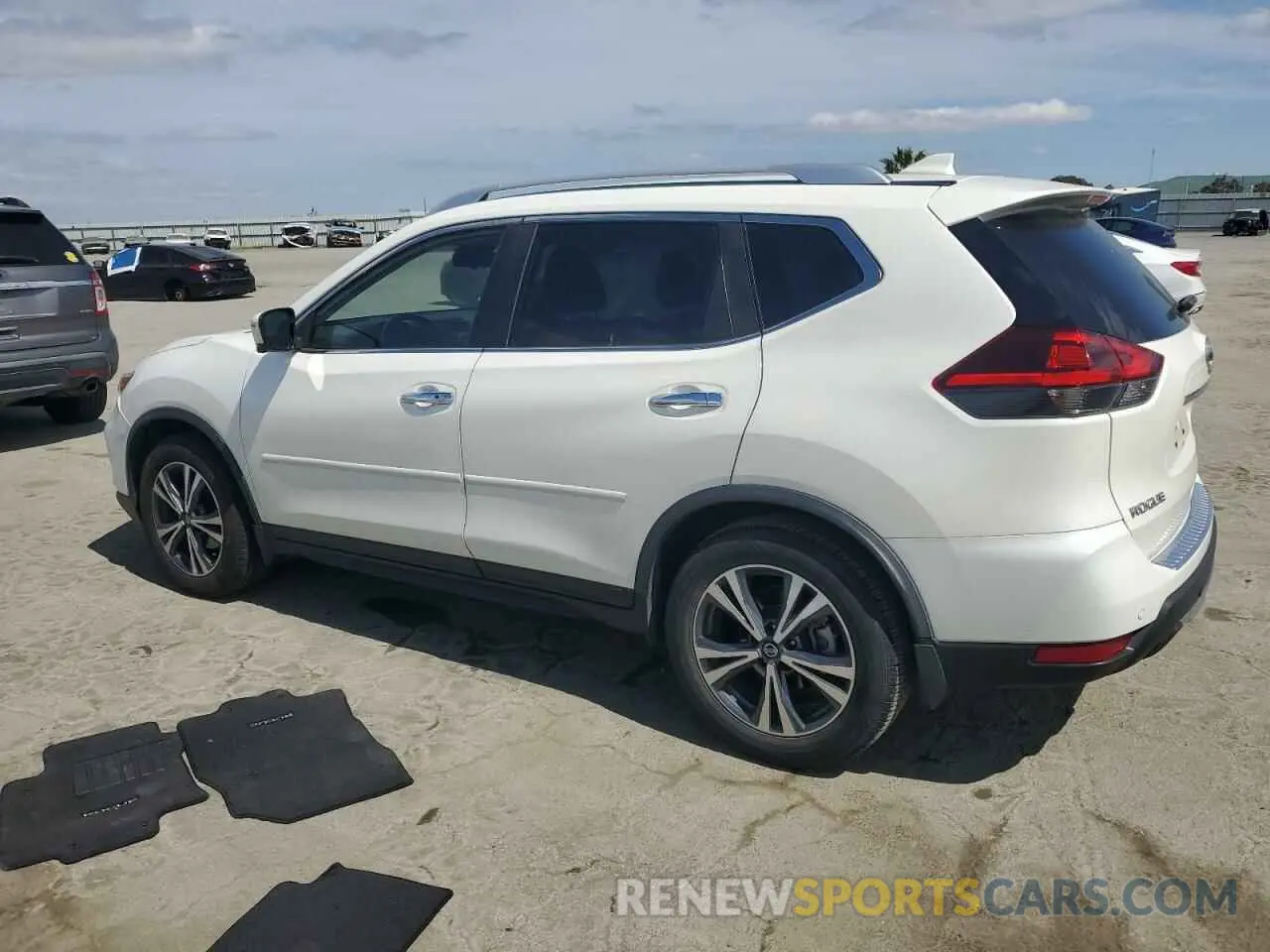 2 fotografías del automóvil dañado JN8AT2MT4KW258912 NISSAN ROGUE 2019