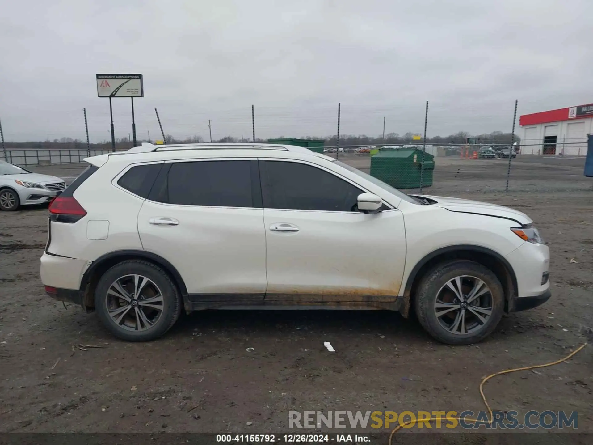 12 fotografías del automóvil dañado JN8AT2MT4KW263267 NISSAN ROGUE 2019