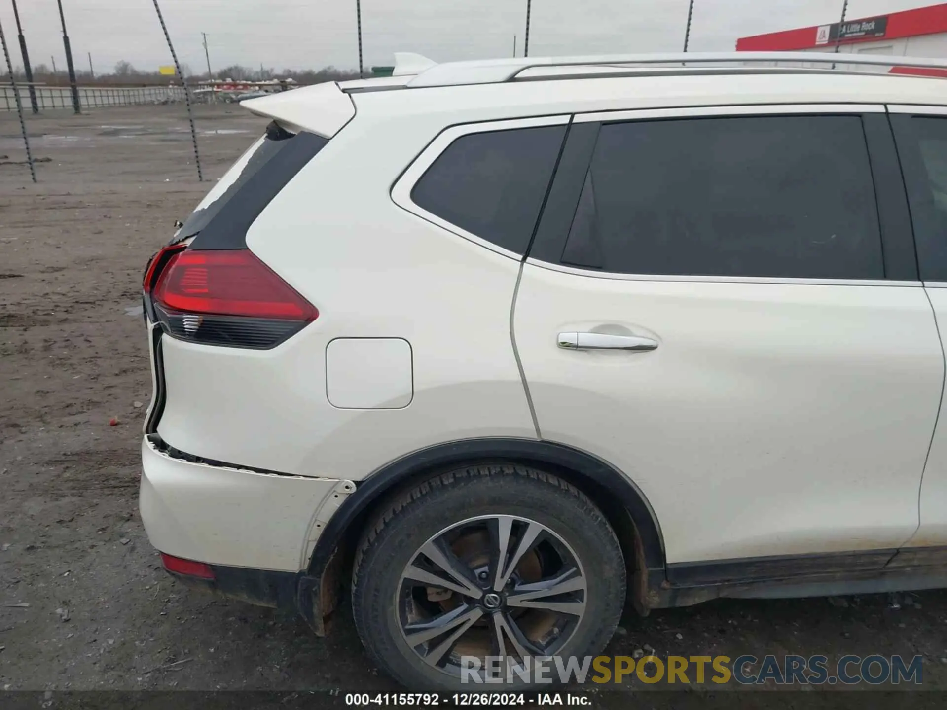 17 fotografías del automóvil dañado JN8AT2MT4KW263267 NISSAN ROGUE 2019