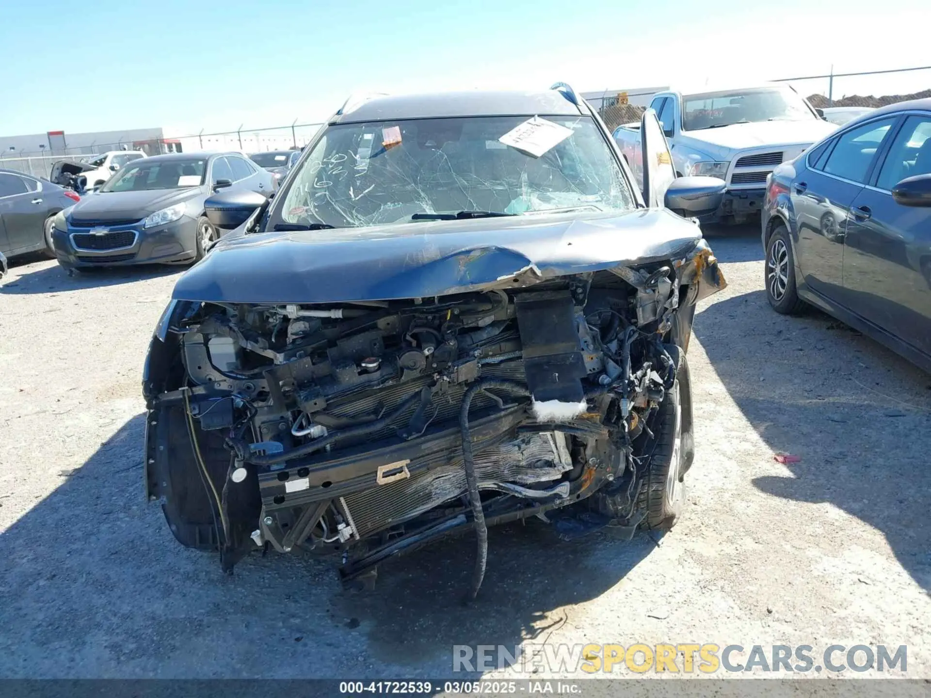 12 fotografías del automóvil dañado JN8AT2MT5KW505497 NISSAN ROGUE 2019
