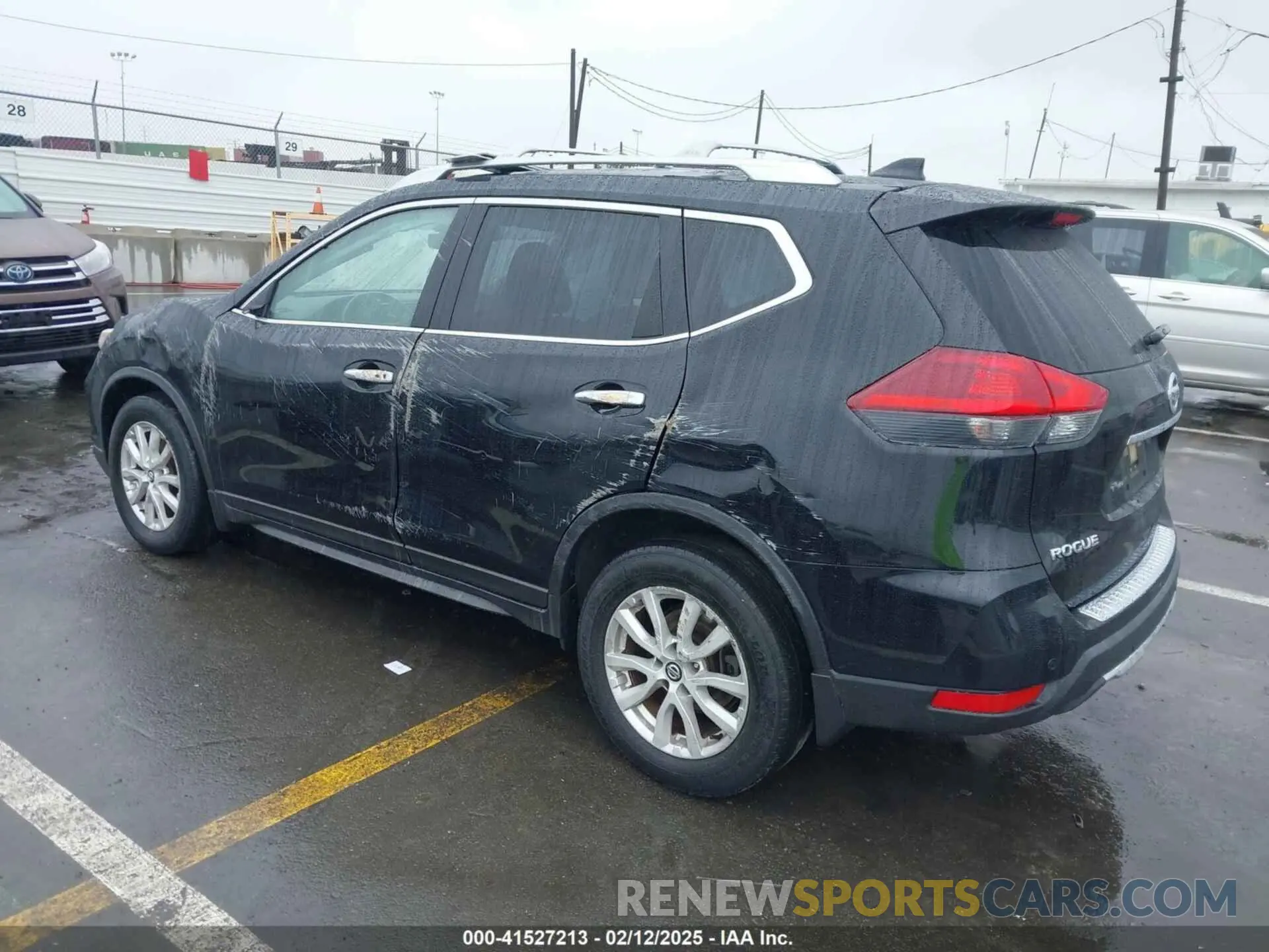 3 fotografías del automóvil dañado JN8AT2MT7KW261349 NISSAN ROGUE 2019