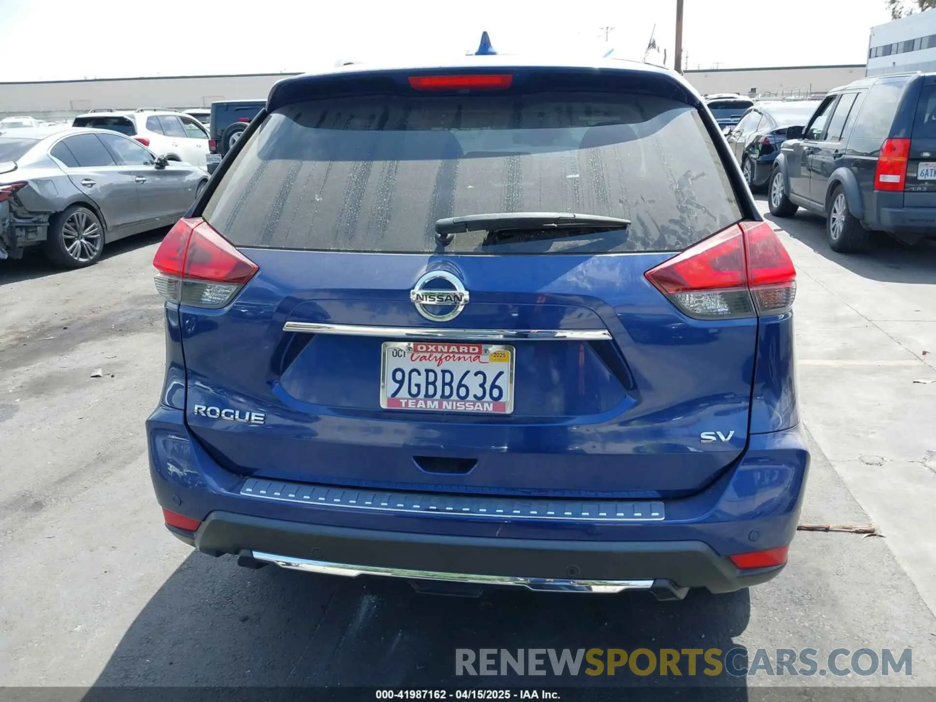 17 fotografías del automóvil dañado JN8AT2MT7KW268205 NISSAN ROGUE 2019
