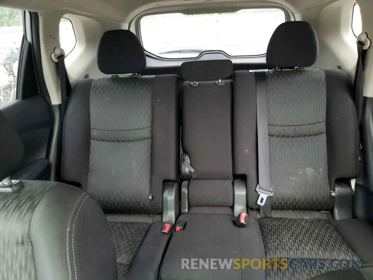 10 fotografías del automóvil dañado JN8AT2MT7KW268303 NISSAN ROGUE 2019