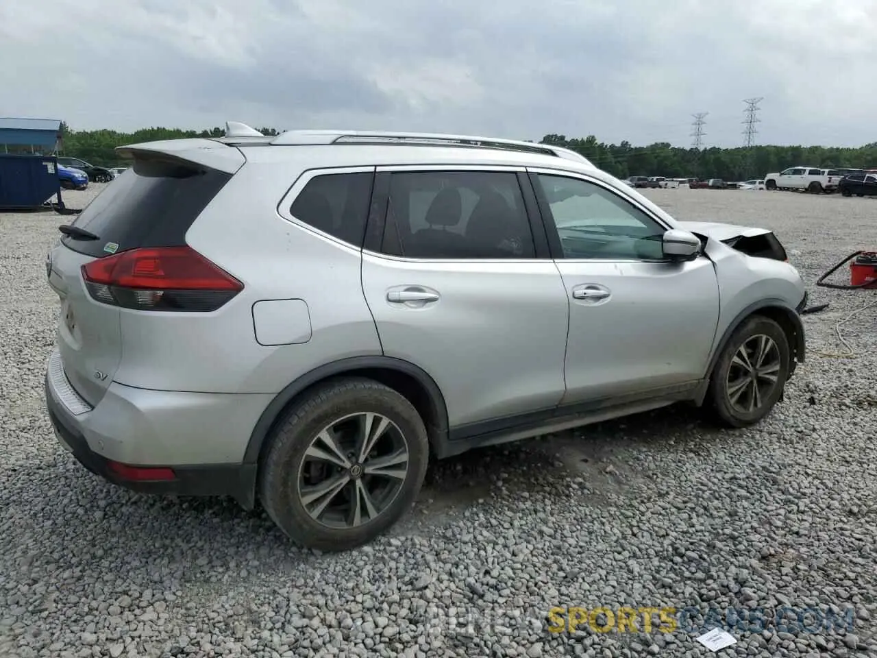 3 fotografías del automóvil dañado JN8AT2MT7KW268303 NISSAN ROGUE 2019