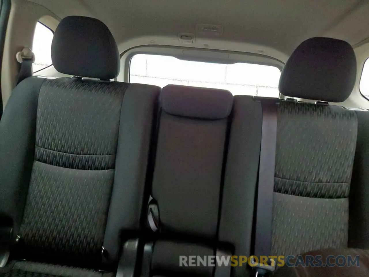 10 fotografías del automóvil dañado JN8AT2MT7KW502553 NISSAN ROGUE 2019