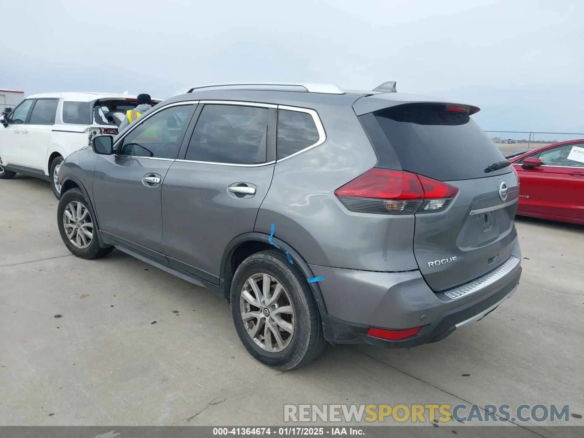 3 fotografías del automóvil dañado JN8AT2MT8KW265006 NISSAN ROGUE 2019