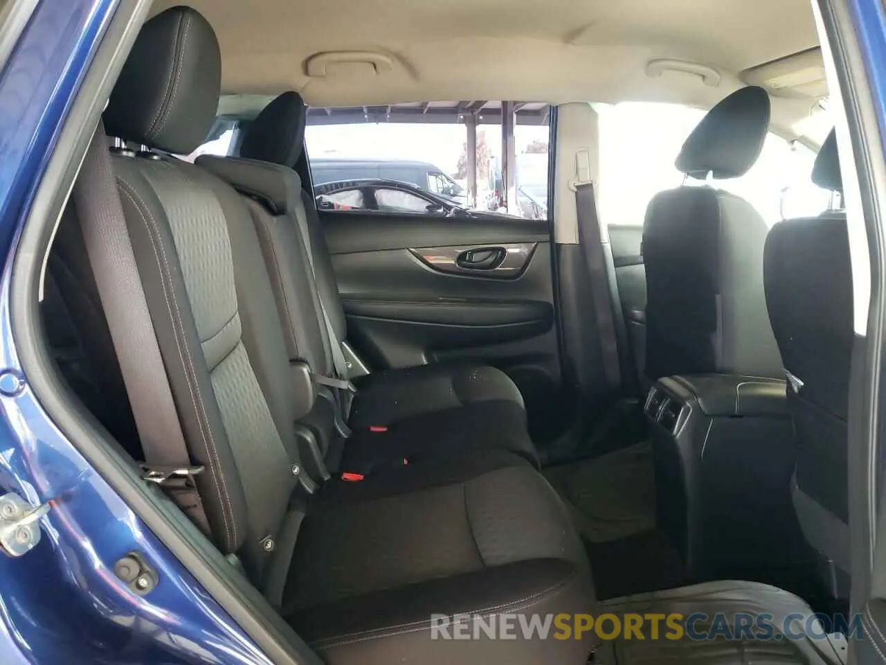 10 fotografías del automóvil dañado JN8AT2MT8KW504134 NISSAN ROGUE 2019