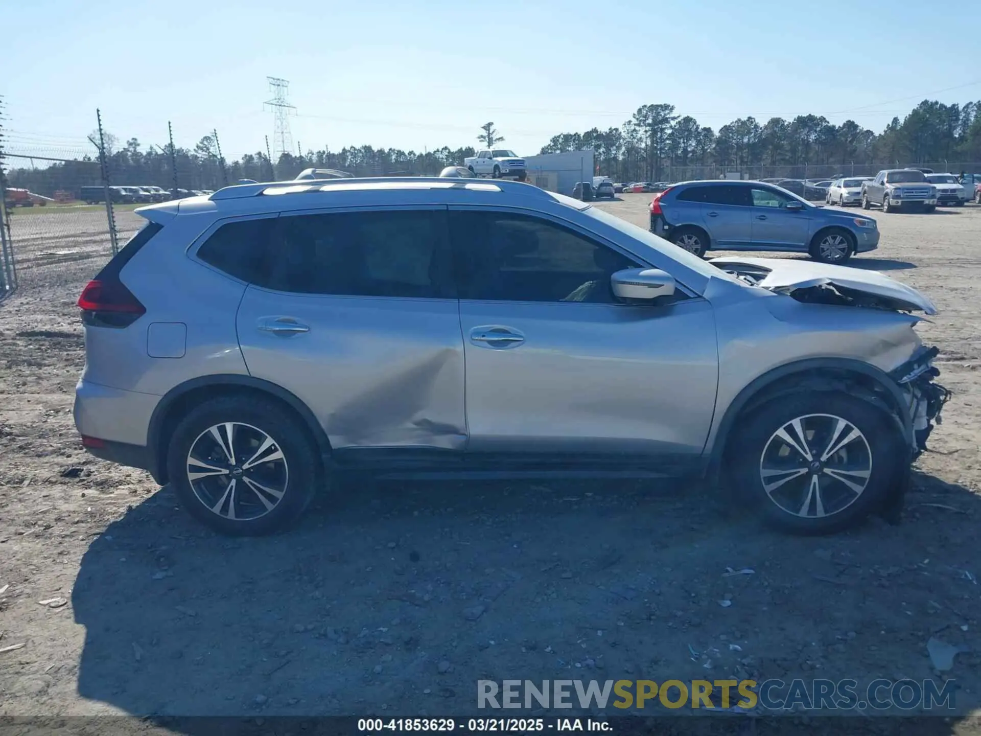 13 fotografías del automóvil dañado JN8AT2MT9KW263300 NISSAN ROGUE 2019