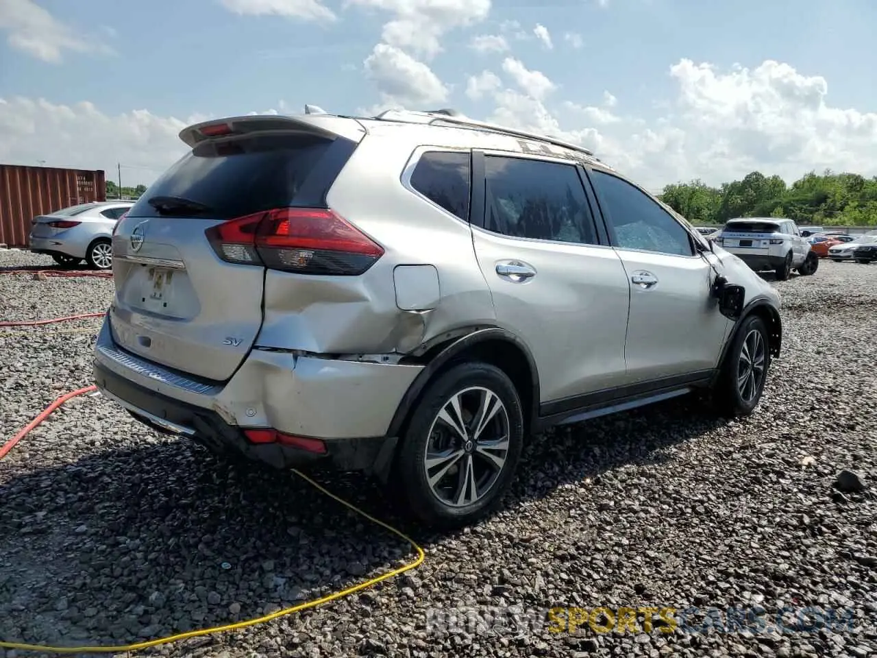 3 fotografías del automóvil dañado JN8AT2MT9KW263958 NISSAN ROGUE 2019