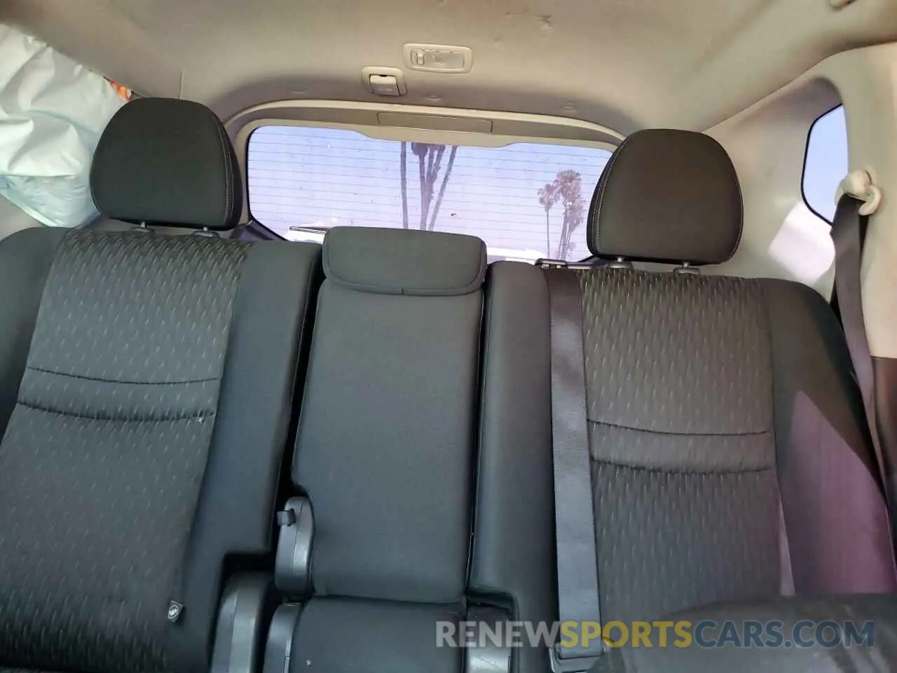 10 fotografías del automóvil dañado JN8AT2MTXKW255173 NISSAN ROGUE 2019