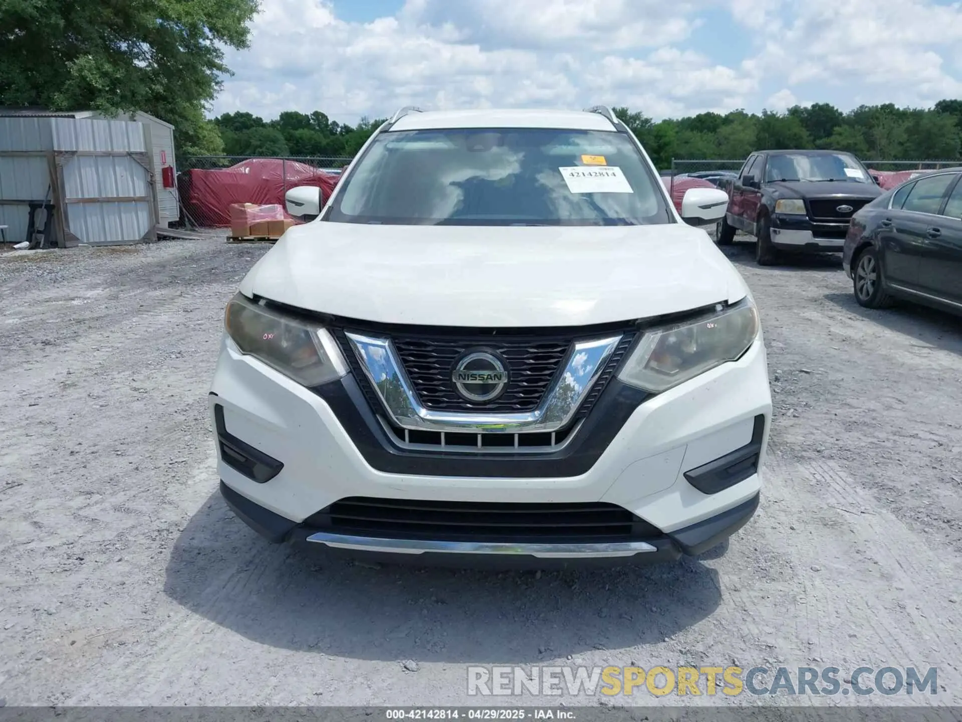12 fotografías del automóvil dañado JN8AT2MV0KW373010 NISSAN ROGUE 2019