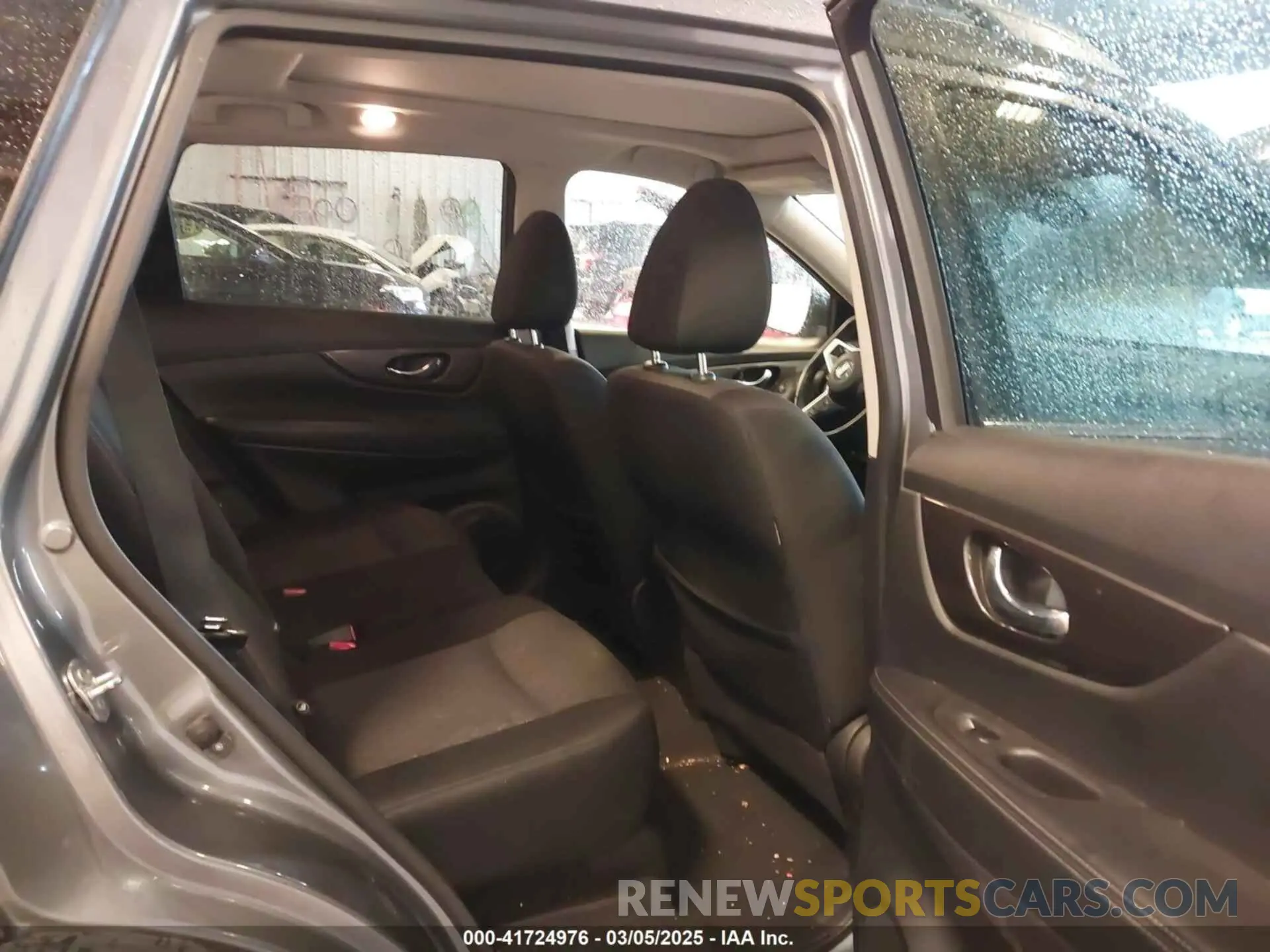 8 fotografías del automóvil dañado JN8AT2MV0KW385450 NISSAN ROGUE 2019