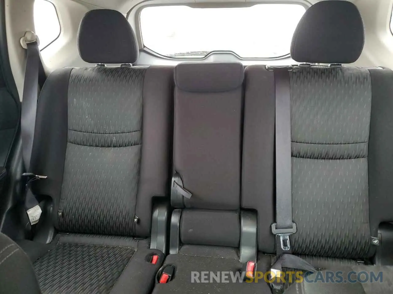 10 fotografías del automóvil dañado JN8AT2MV0KW396562 NISSAN ROGUE 2019