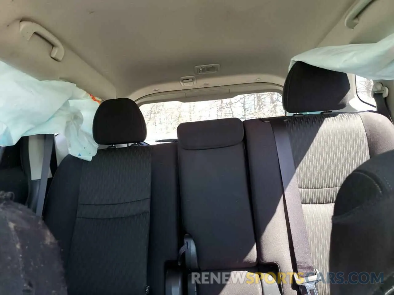 10 fotografías del automóvil dañado JN8AT2MV1KW381701 NISSAN ROGUE 2019
