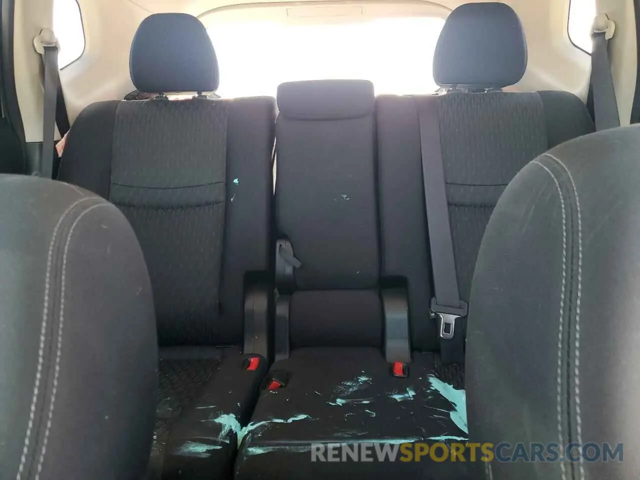 10 fotografías del automóvil dañado JN8AT2MV2KW382808 NISSAN ROGUE 2019