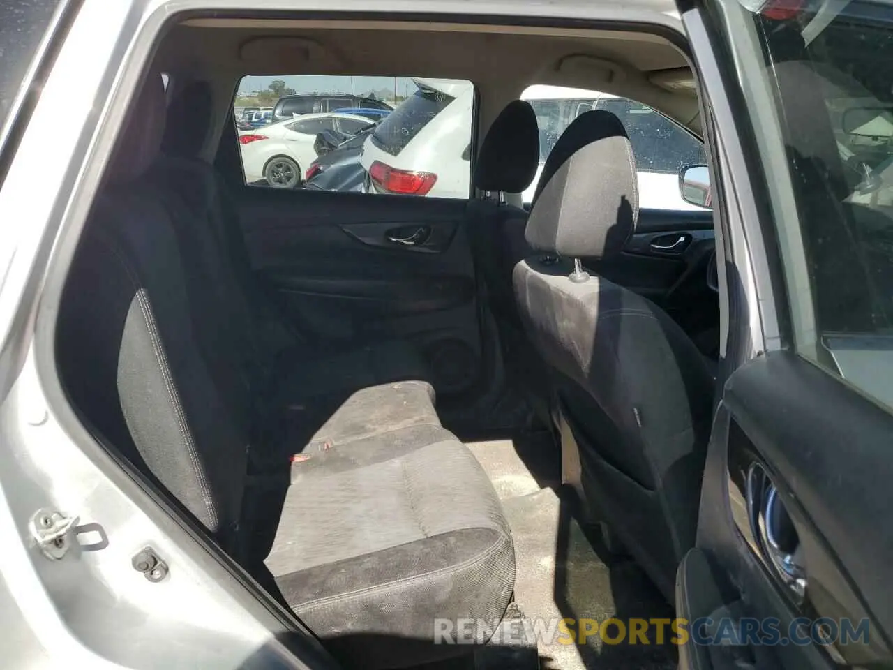 10 fotografías del automóvil dañado JN8AT2MV2KW386356 NISSAN ROGUE 2019