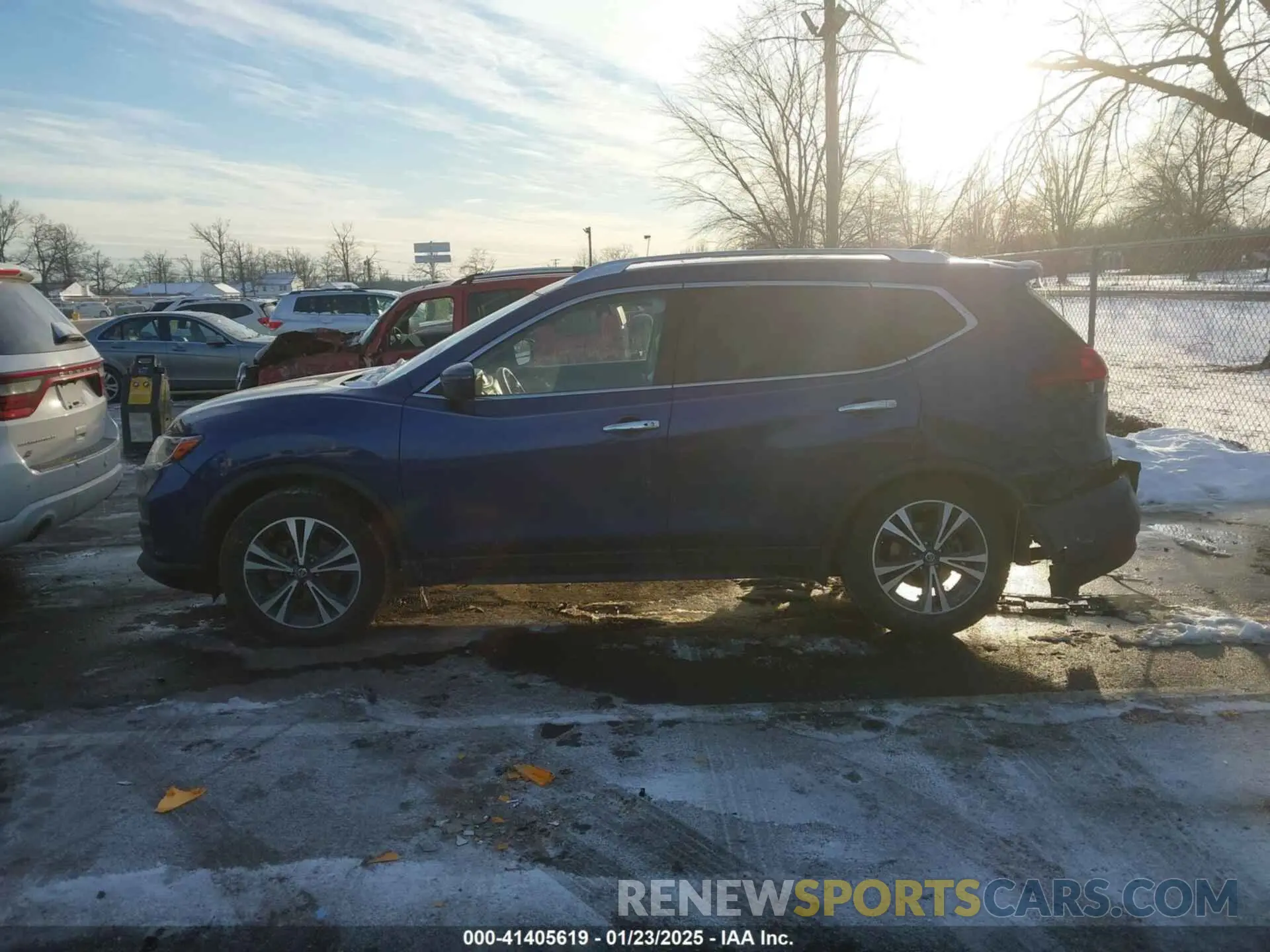 14 fotografías del automóvil dañado JN8AT2MV2KW393405 NISSAN ROGUE 2019
