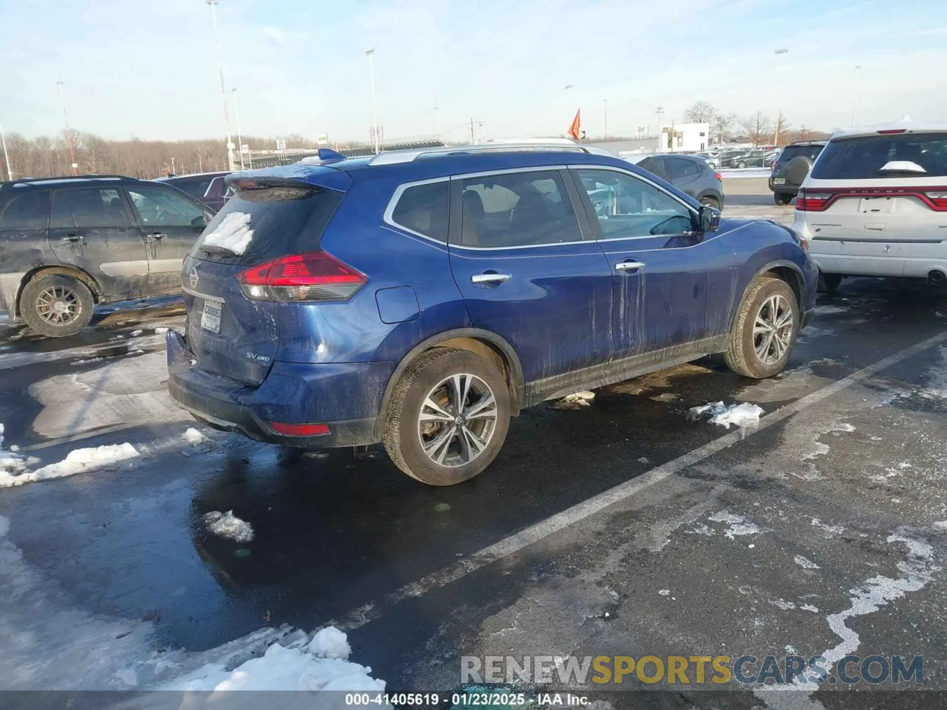 4 fotografías del automóvil dañado JN8AT2MV2KW393405 NISSAN ROGUE 2019
