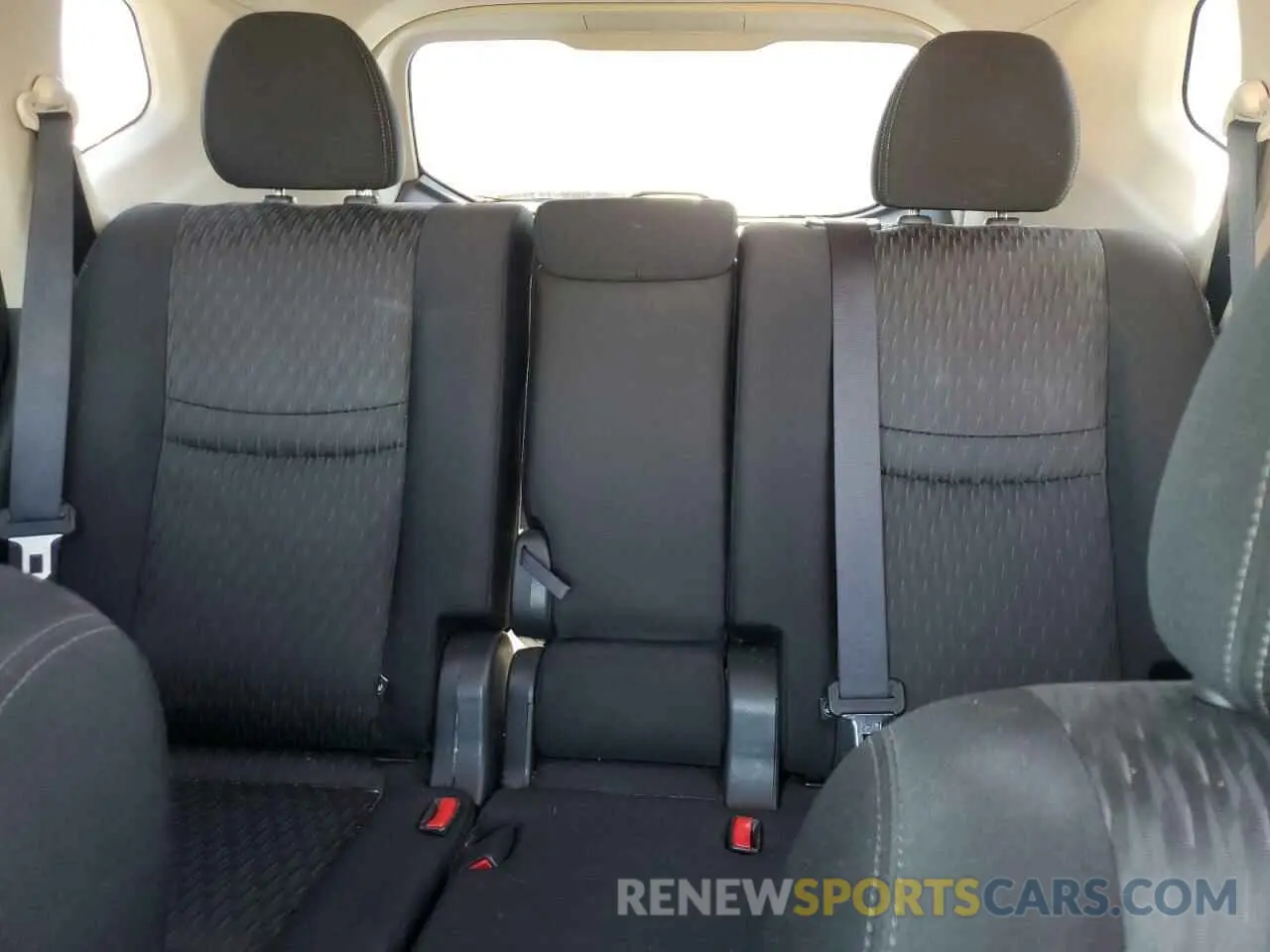10 fotografías del automóvil dañado JN8AT2MV2KW394490 NISSAN ROGUE 2019