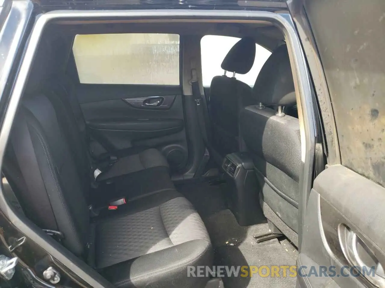 10 fotografías del automóvil dañado JN8AT2MV2KW395638 NISSAN ROGUE 2019