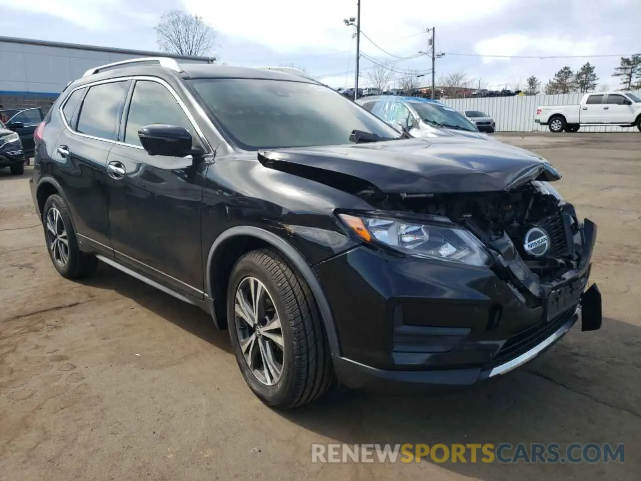 4 fotografías del automóvil dañado JN8AT2MV2KW395638 NISSAN ROGUE 2019