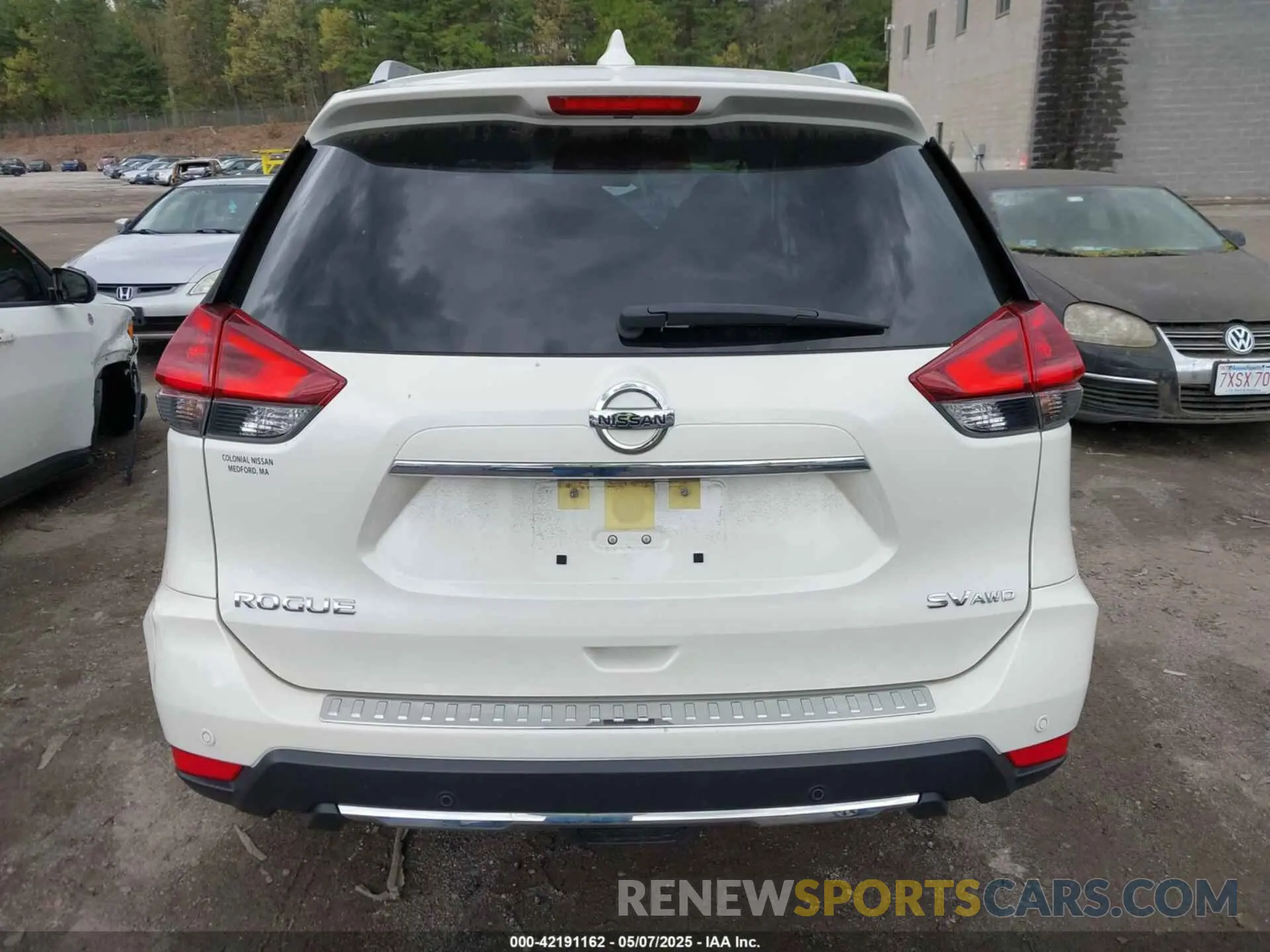 17 fotografías del automóvil dañado JN8AT2MV4KW372524 NISSAN ROGUE 2019