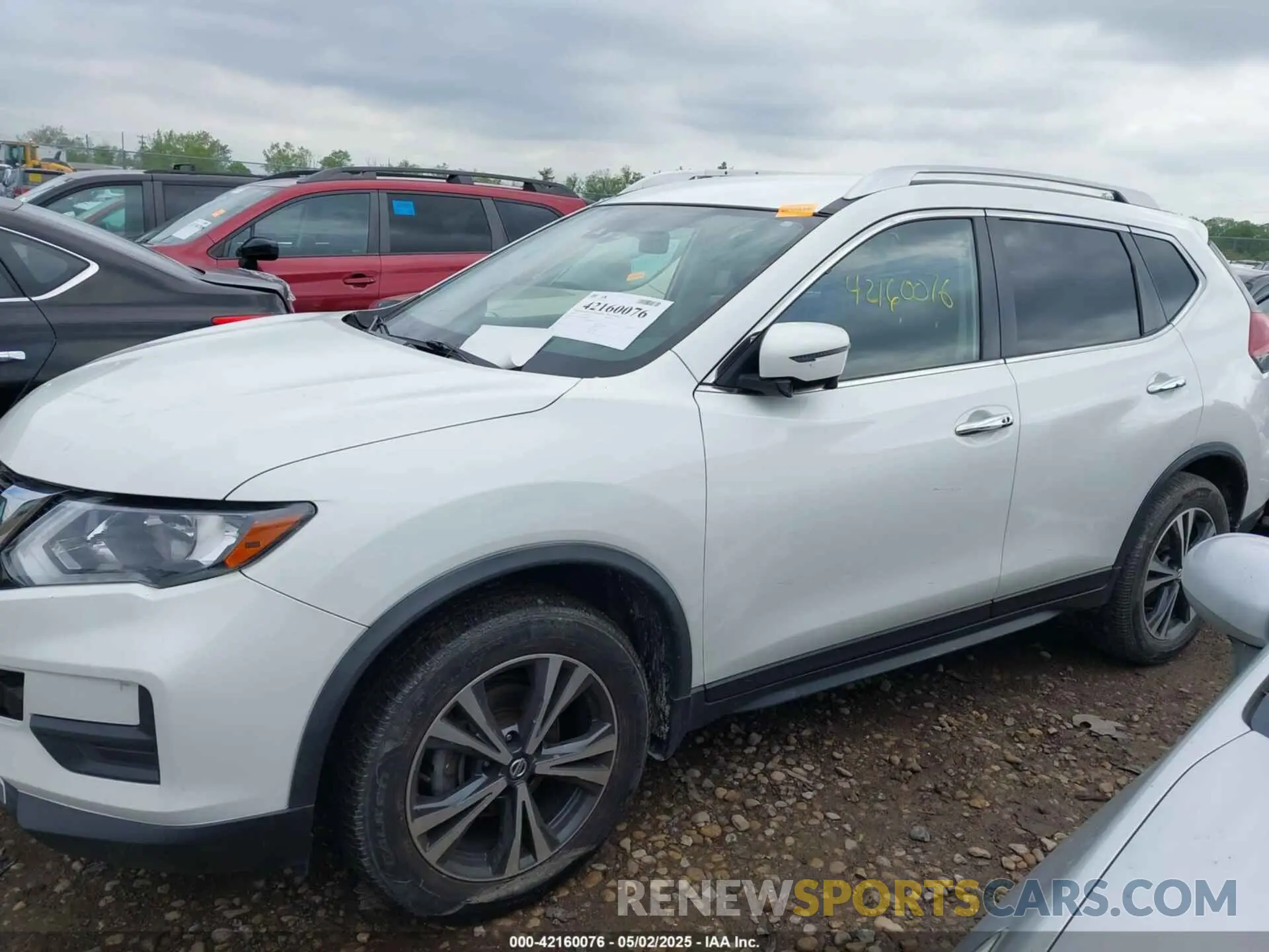14 fotografías del automóvil dañado JN8AT2MV4KW380591 NISSAN ROGUE 2019