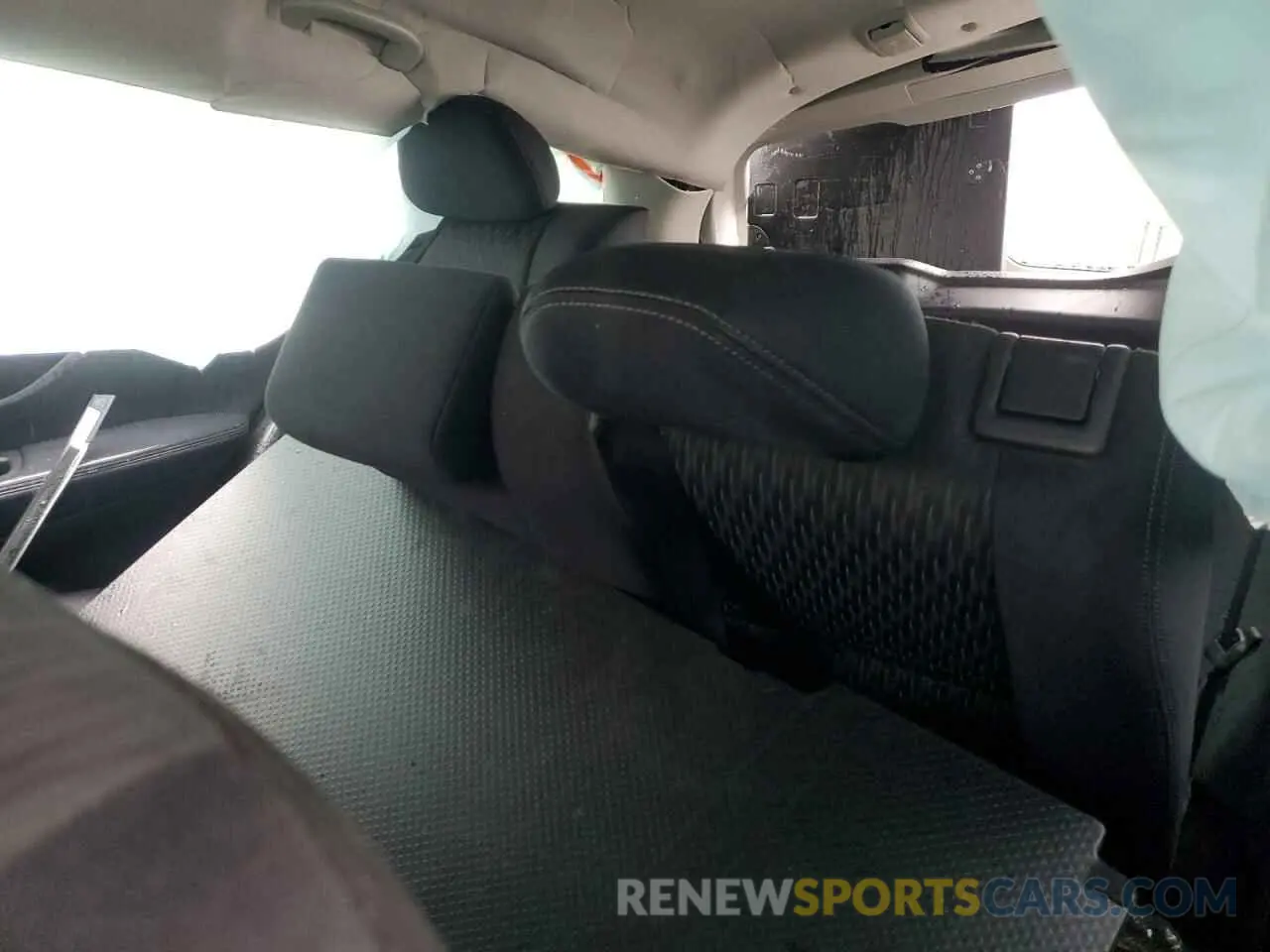 10 fotografías del automóvil dañado JN8AT2MV5KW377599 NISSAN ROGUE 2019