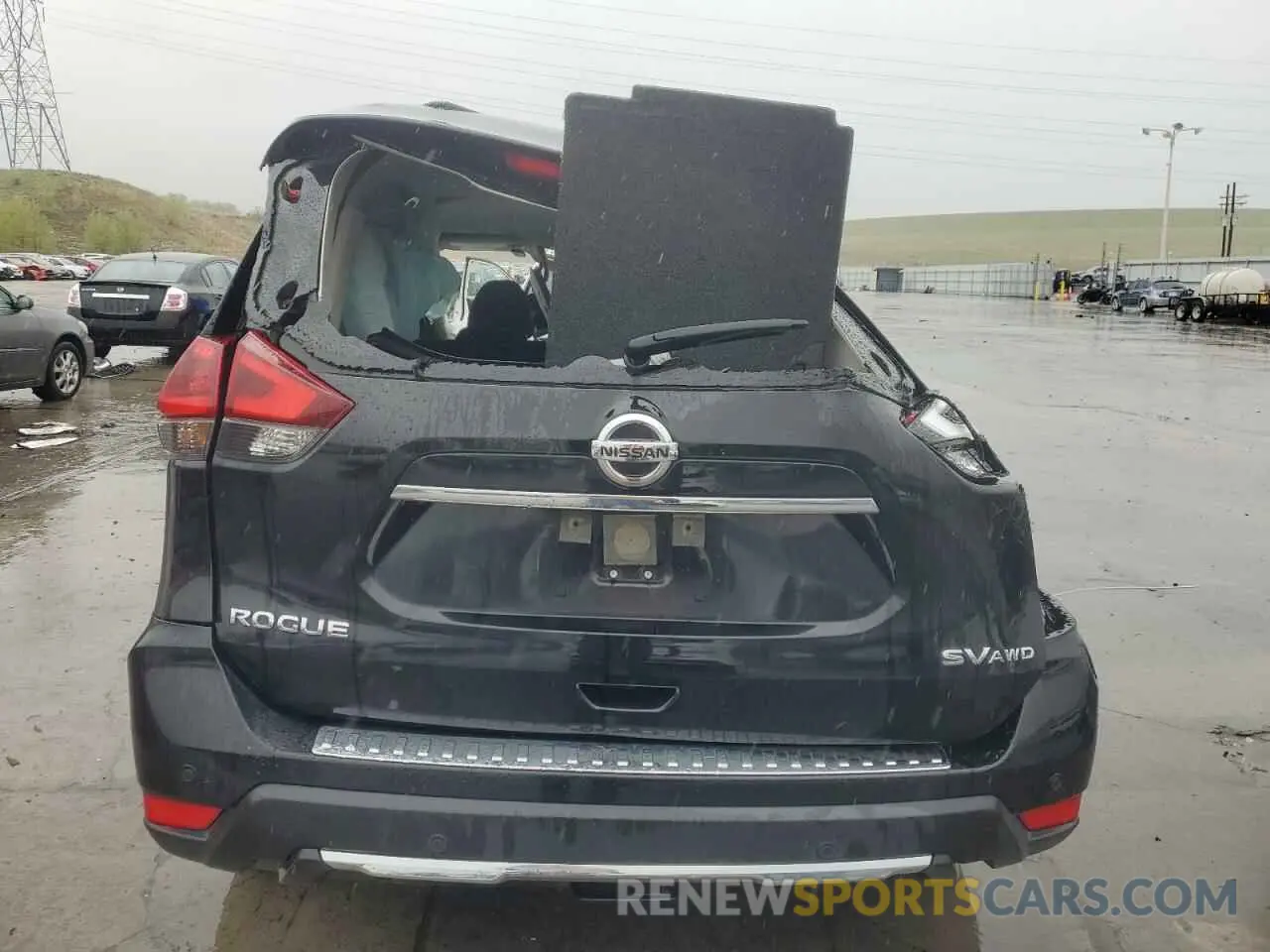 6 fotografías del automóvil dañado JN8AT2MV5KW377599 NISSAN ROGUE 2019