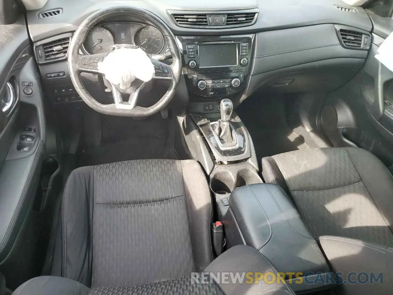 8 fotografías del automóvil dañado JN8AT2MV6KW379247 NISSAN ROGUE 2019