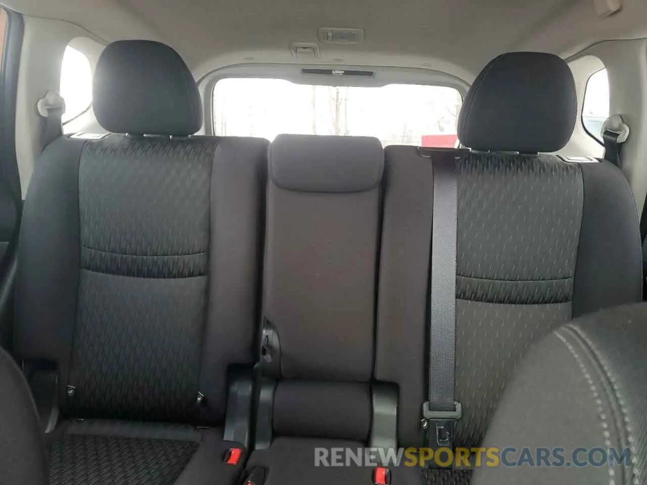 10 fotografías del automóvil dañado JN8AT2MV6KW382780 NISSAN ROGUE 2019