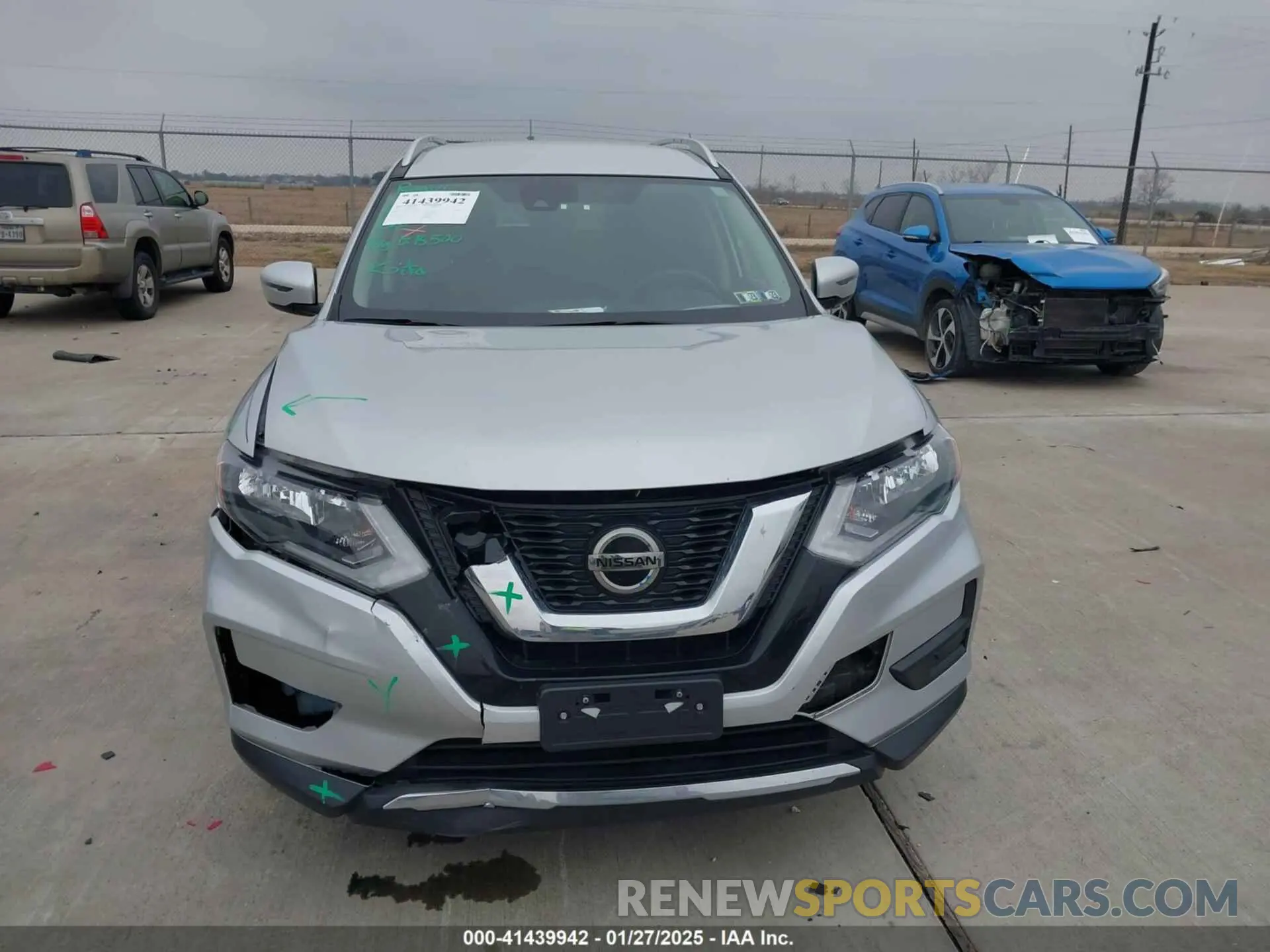 12 fotografías del automóvil dañado JN8AT2MV6KW382956 NISSAN ROGUE 2019