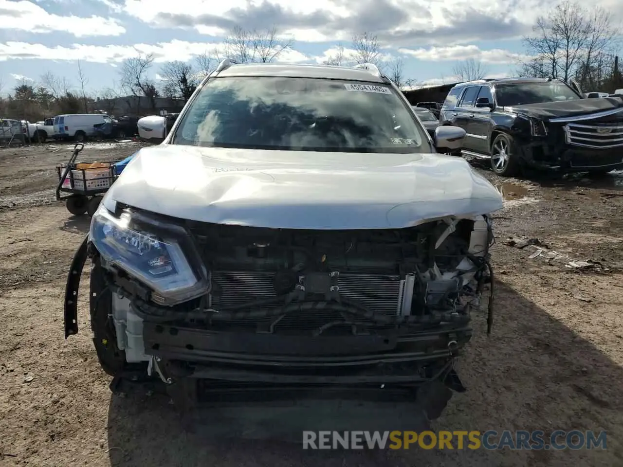 5 fotografías del automóvil dañado JN8AT2MV6KW387994 NISSAN ROGUE 2019