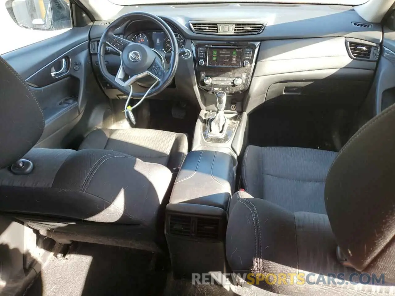 8 fotografías del automóvil dañado JN8AT2MV6KW401800 NISSAN ROGUE 2019