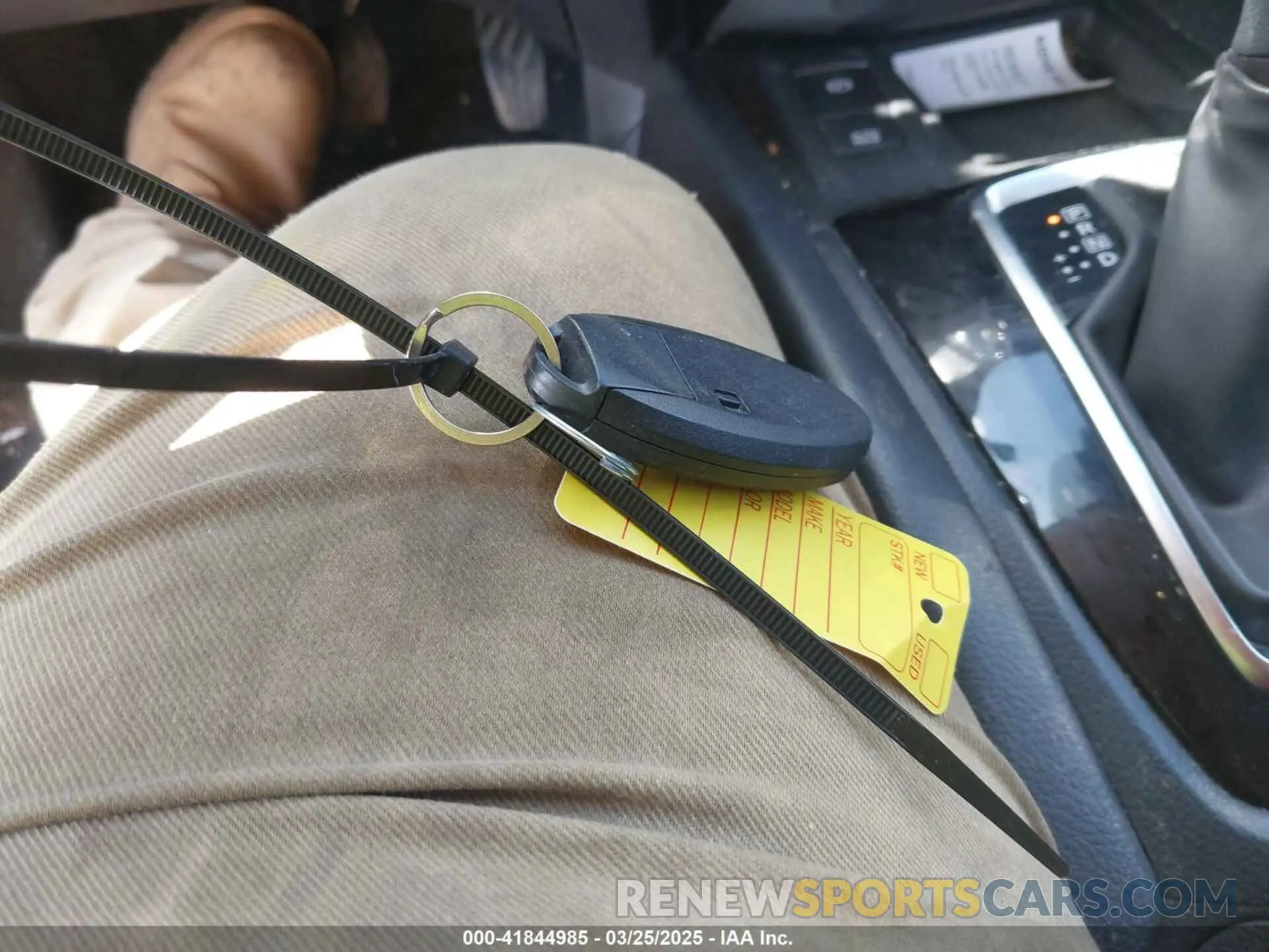 11 fotografías del automóvil dañado JN8AT2MV8KW385485 NISSAN ROGUE 2019