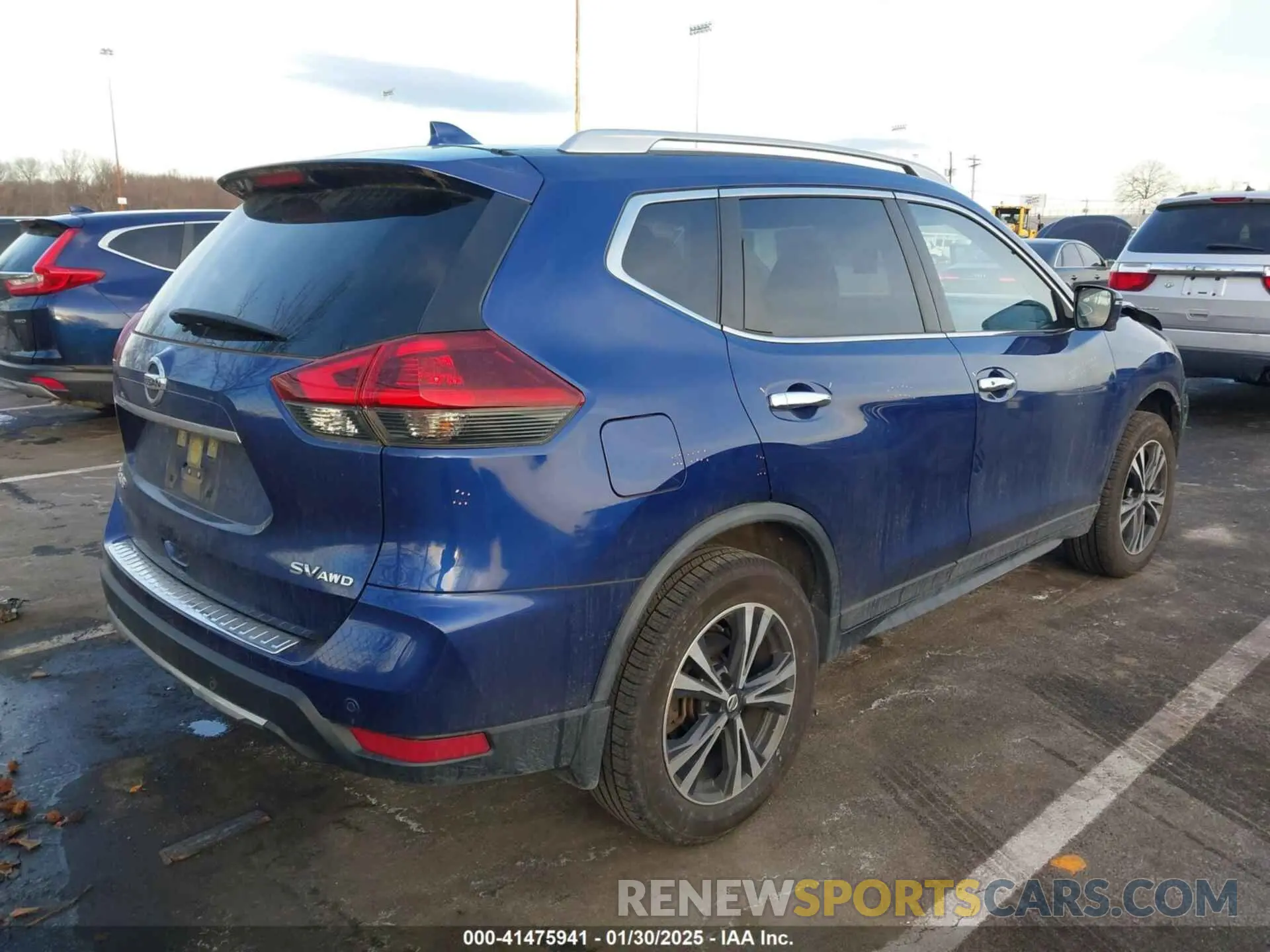 4 fotografías del automóvil dañado JN8AT2MV8KW388497 NISSAN ROGUE 2019