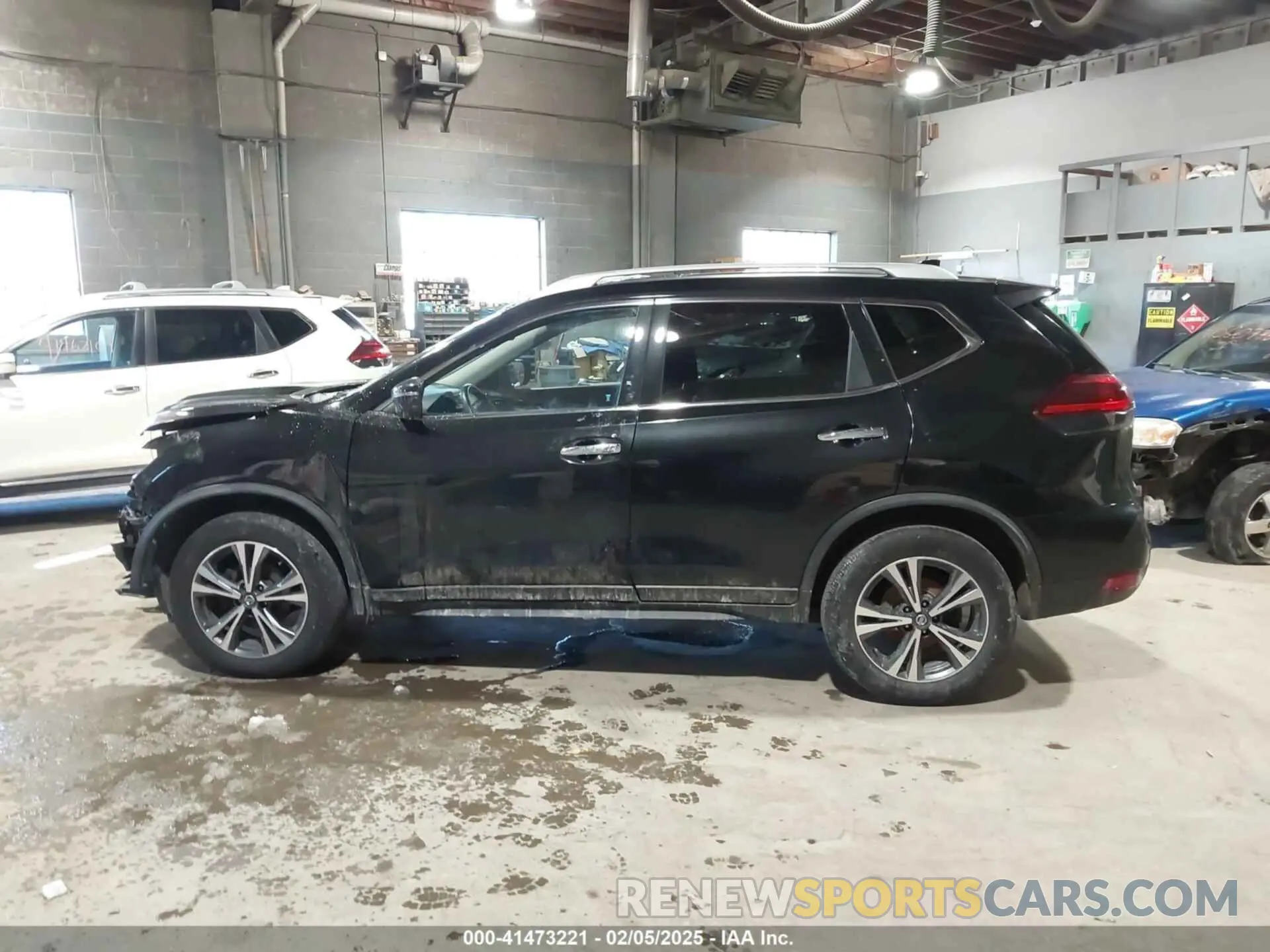 14 fotografías del automóvil dañado JN8AT2MV8KW394025 NISSAN ROGUE 2019