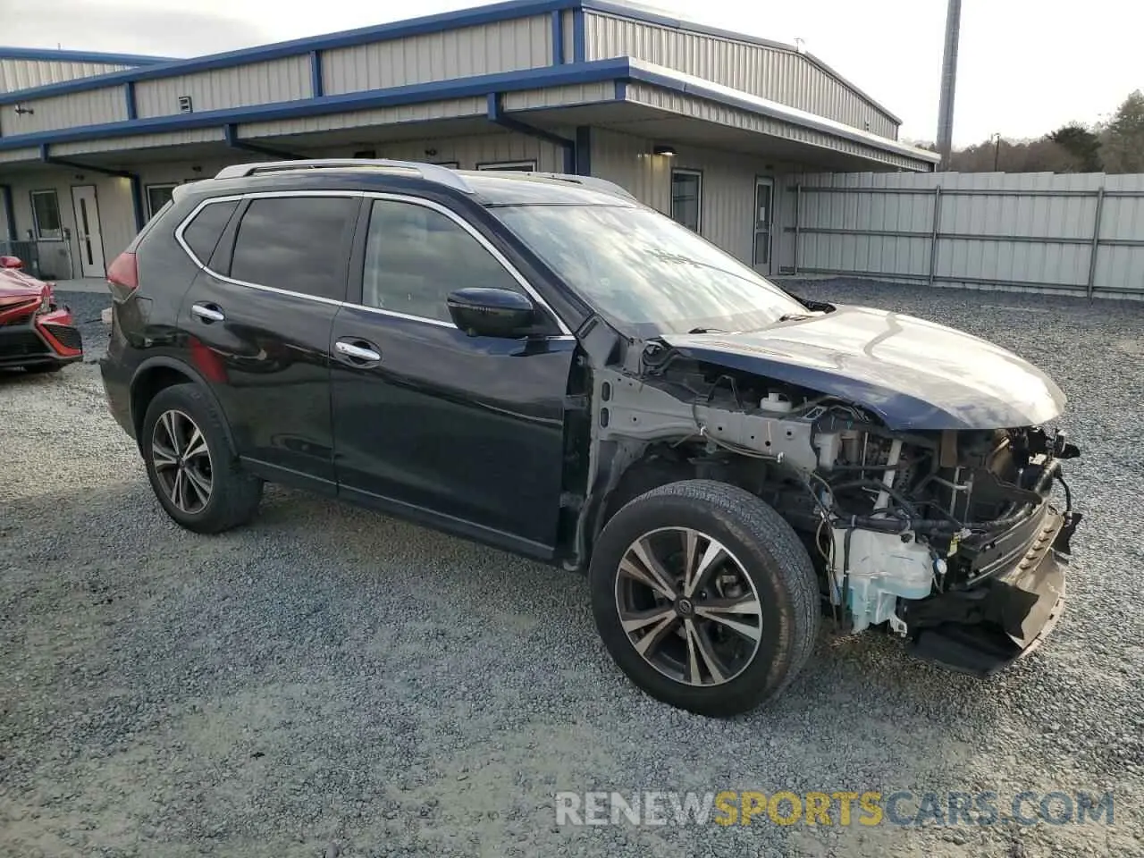 4 fotografías del automóvil dañado JN8AT2MV8KW399628 NISSAN ROGUE 2019