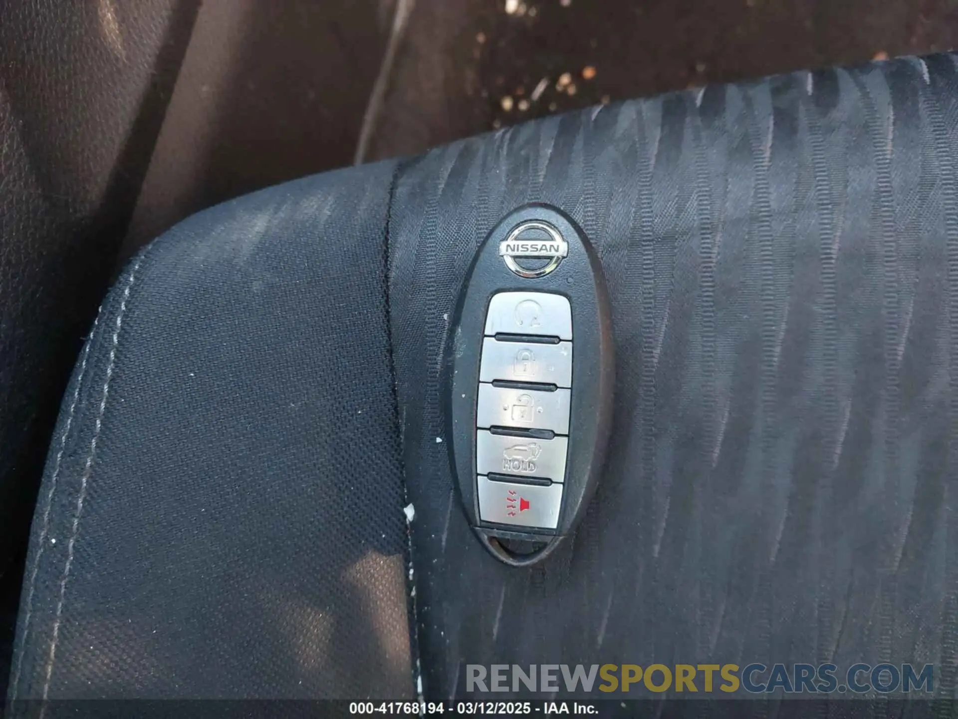 11 fotografías del automóvil dañado JN8AT2MV9KW379176 NISSAN ROGUE 2019
