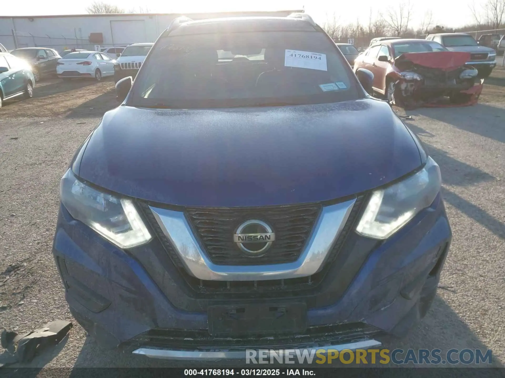 13 fotografías del automóvil dañado JN8AT2MV9KW379176 NISSAN ROGUE 2019