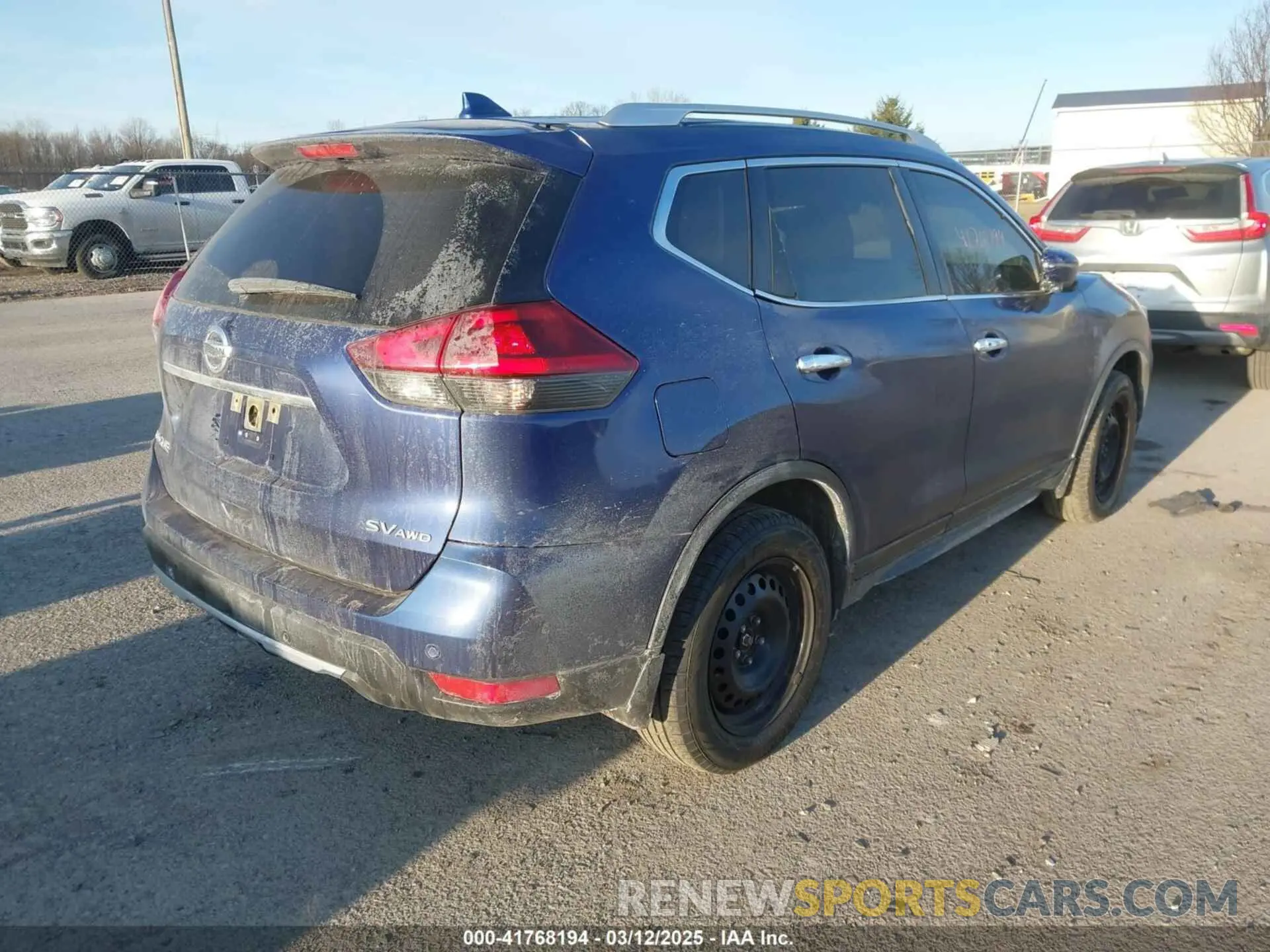 4 fotografías del automóvil dañado JN8AT2MV9KW379176 NISSAN ROGUE 2019